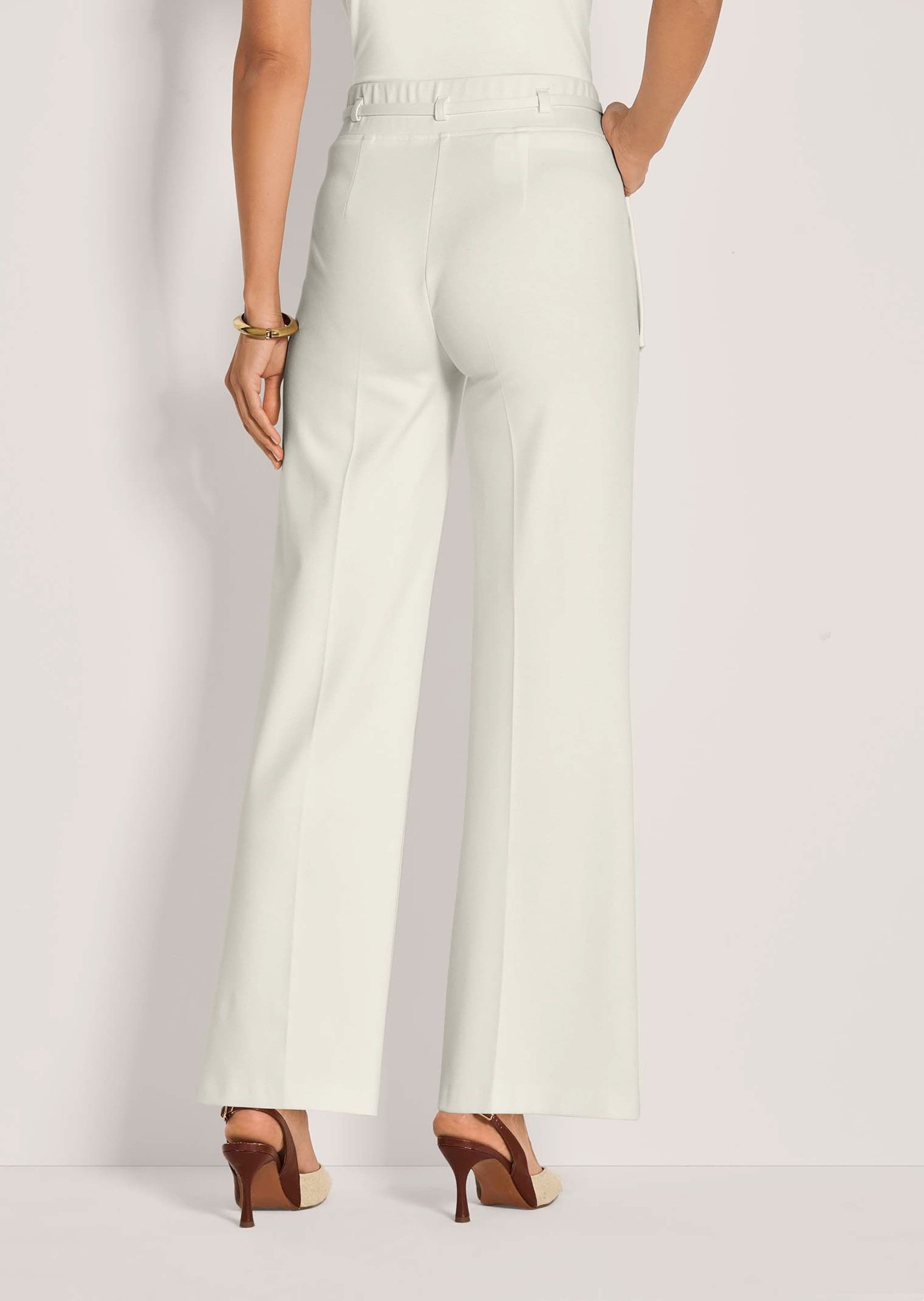 MADELEINE Jerseyhose Kurzgröße: Weite Jersey-Hose mit Bundfalten Stoffhose mit weiter Beinform und elastischer Bund, Bindeband
