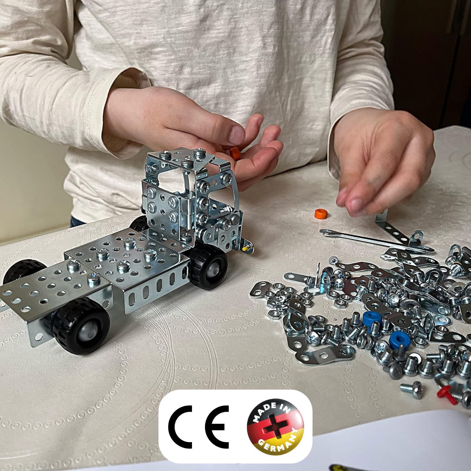 Eitech eitech LKW Betonmischer, 00282 Metallbaukasten, (Bastelset, 340 St., Bausatz), Konstruktions-Spielset, Made in Germany