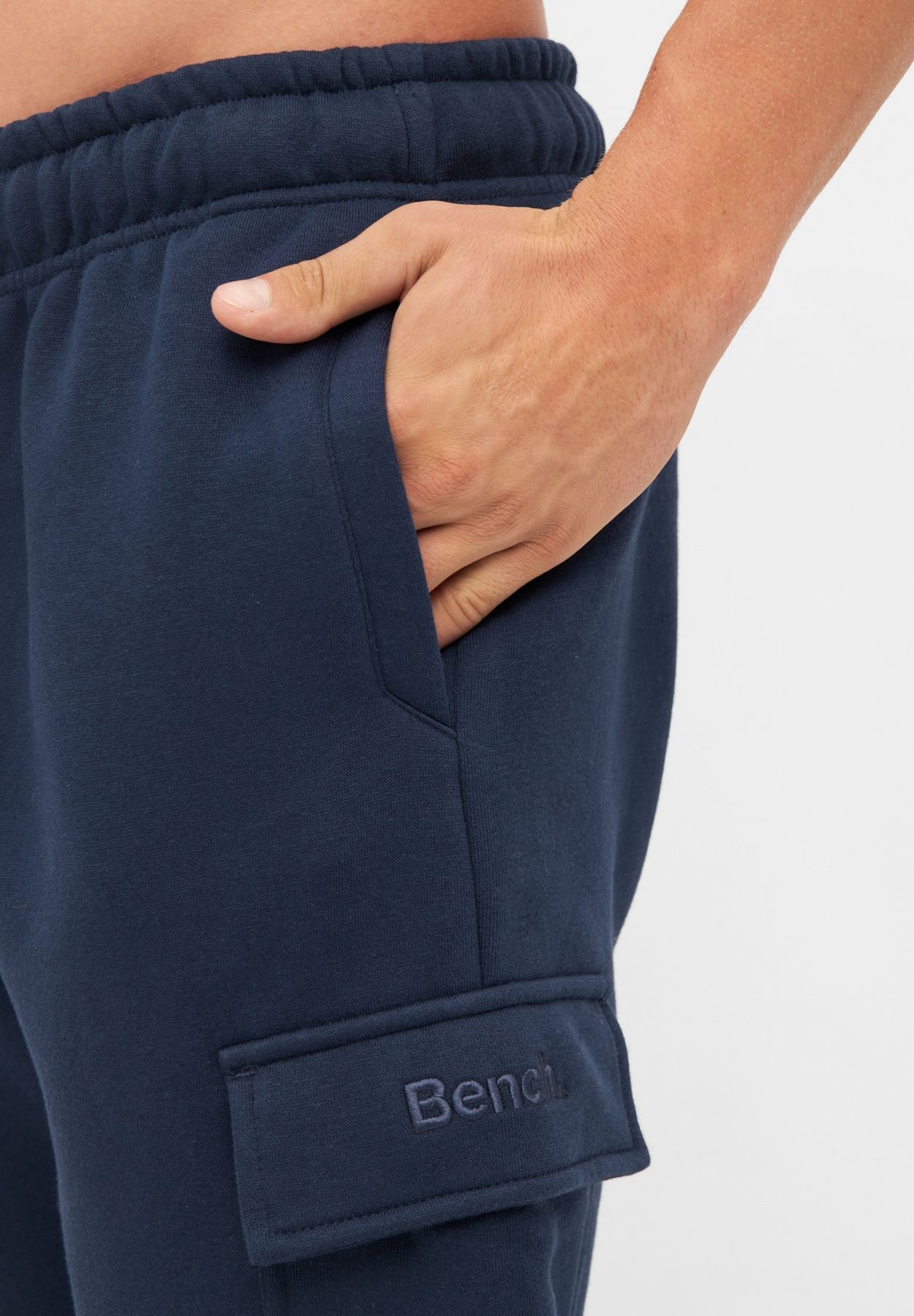 Bench. Jogginghose DUYTON mit Cargo-Seitentaschen