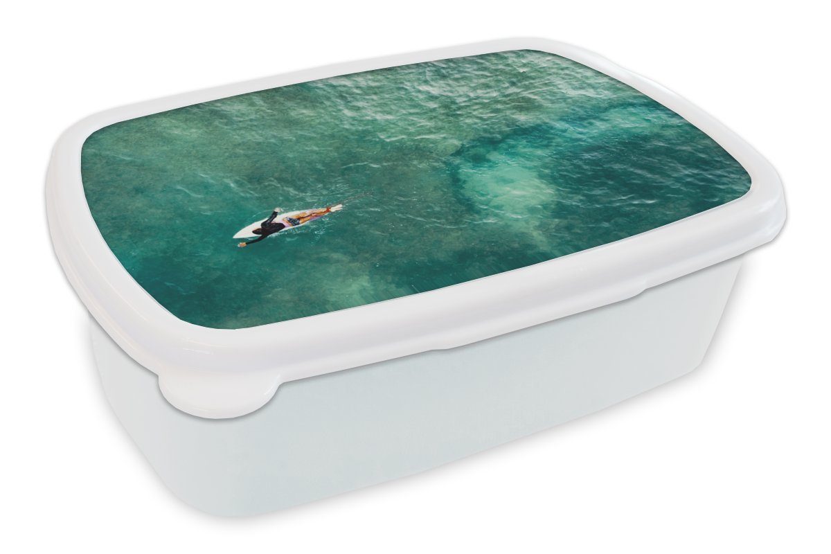 MuchoWow Lunchbox Surfer beim Paddeln, Kunststoff, (2-tlg), Brotbox für Kinder und Erwachsene, Brotdose, für Jungs und Mädchen weiß