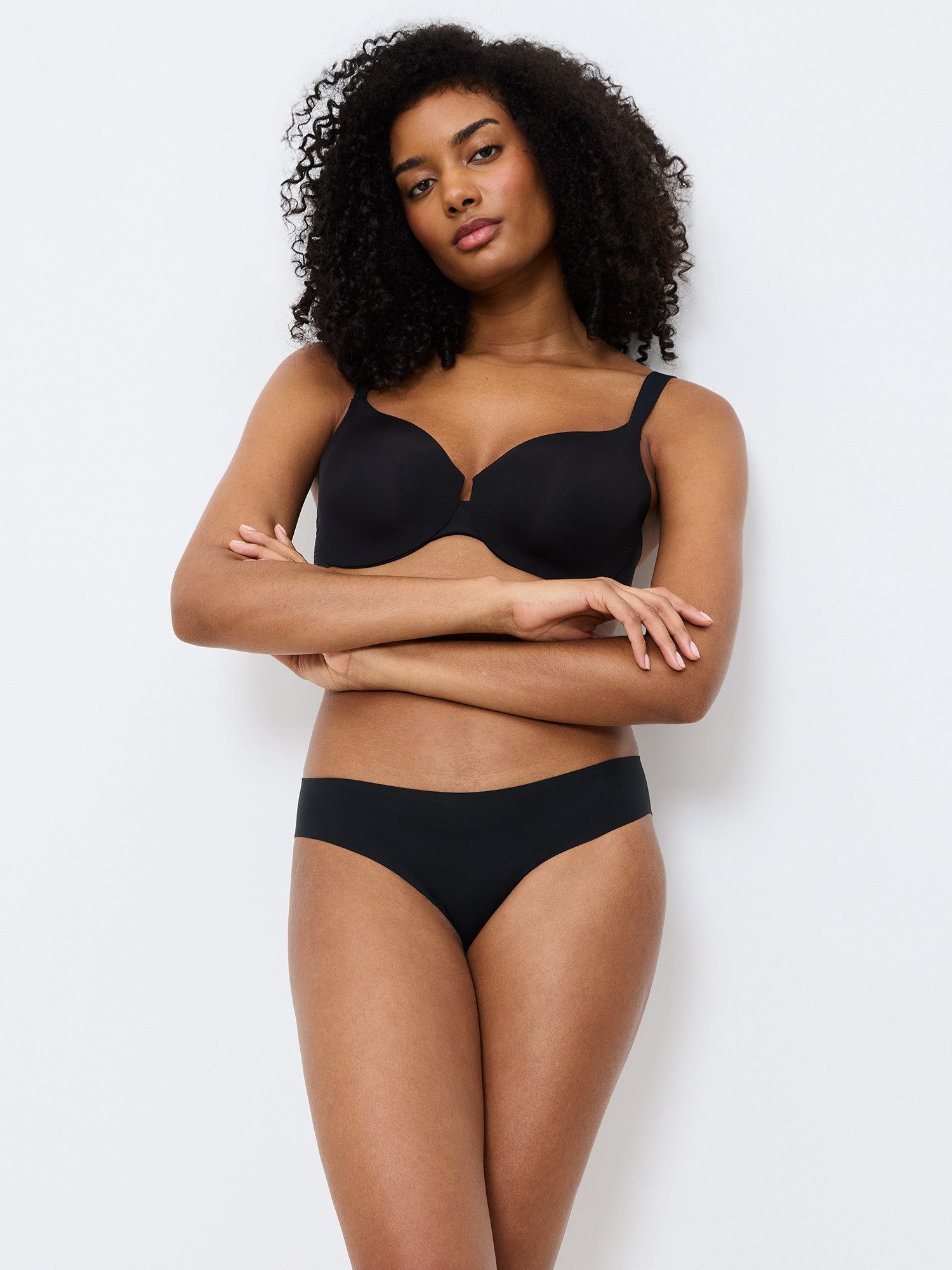 Triumph Tai-Slip Red Label Smart Invisible nahtlose Verarbeitung - keine sichtbaren Pantylines