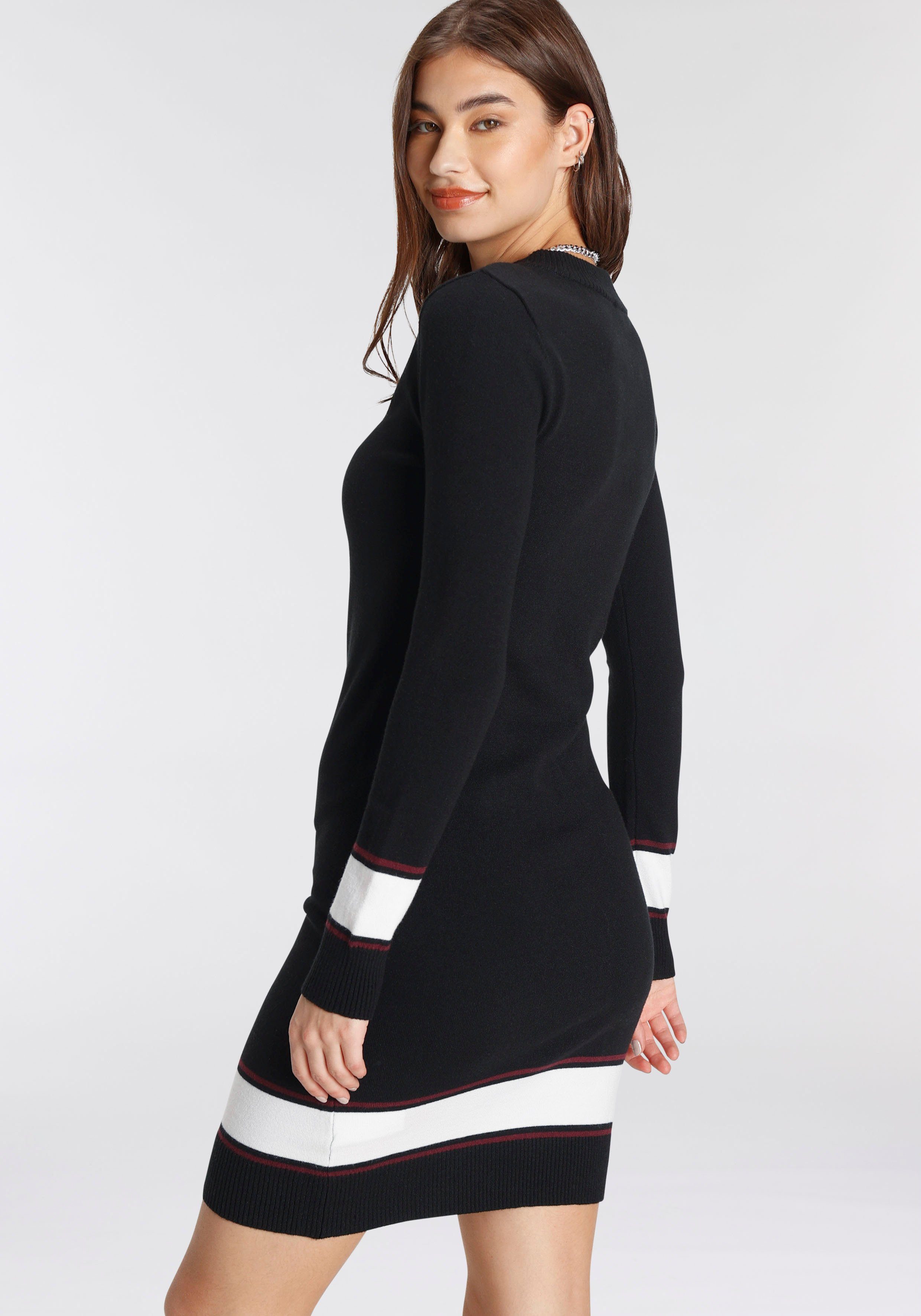 AJC Strickkleid mit Kontraststreifen aus weicher Viskosemischung