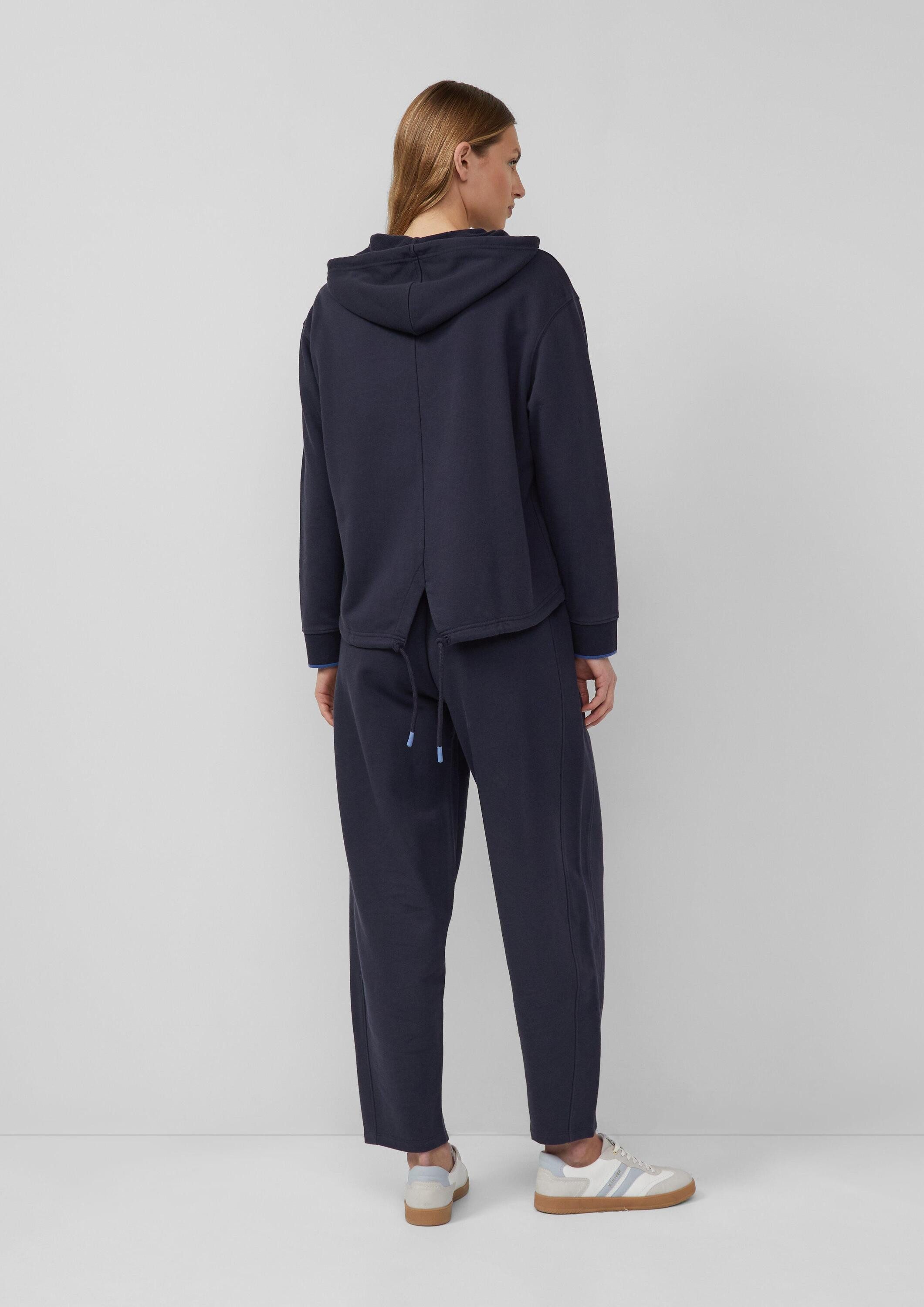 s.Oliver Sweatshirt Sweatshirt Hoodie mit Schlitz im Rückteil