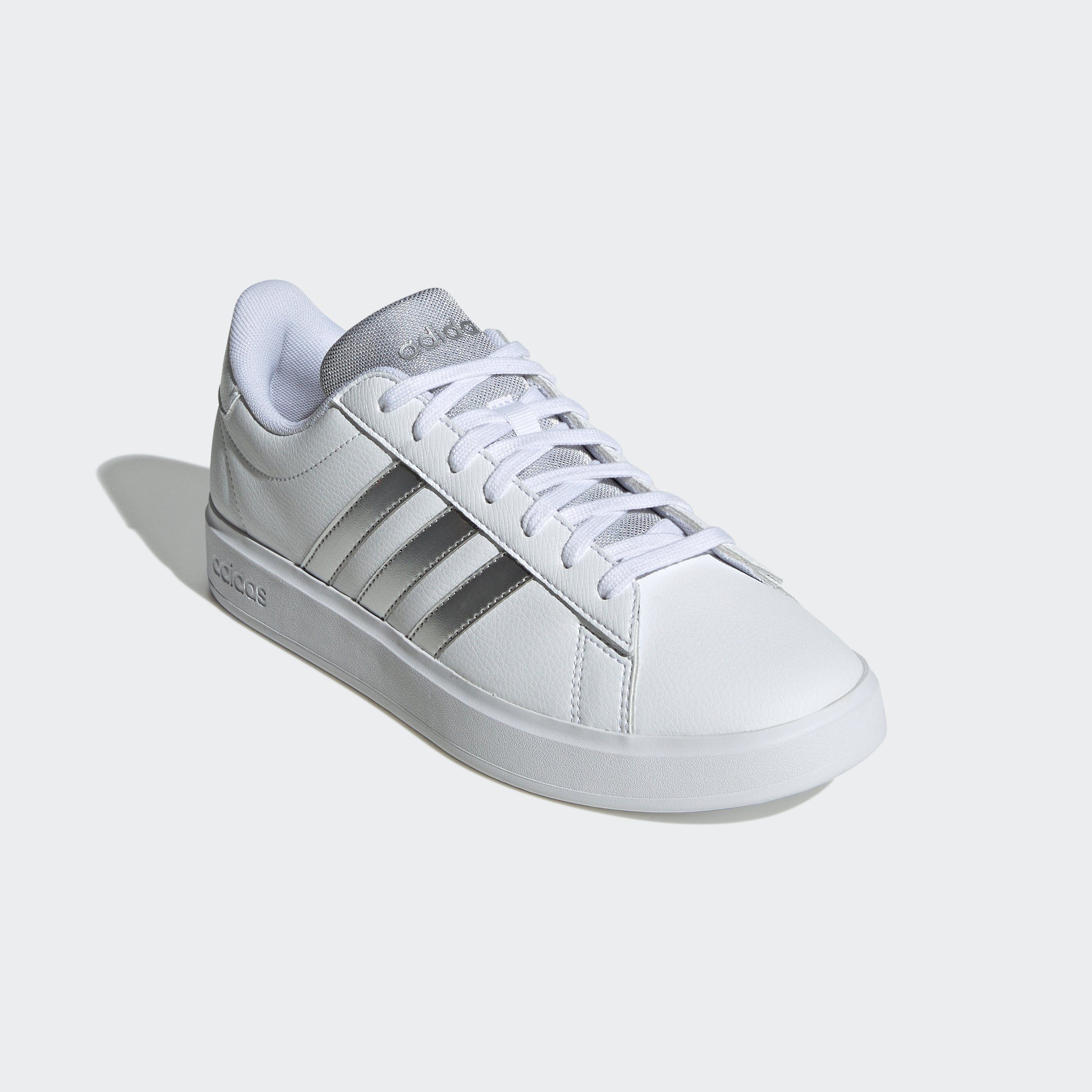 adidas Sportswear GRAND COURT 2.0 Sneaker Design auf den Spuren des adidas Superstar weiß