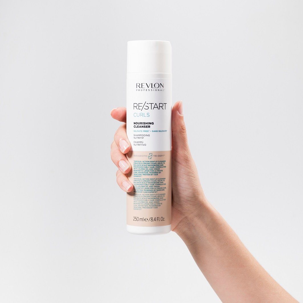 REVLON PROFESSIONAL Haarshampoo RE/START CURLS NOURISHING CLEANSER, Sanfte, pflegende Reinigung für lockiges, oder gewelltes Haar.