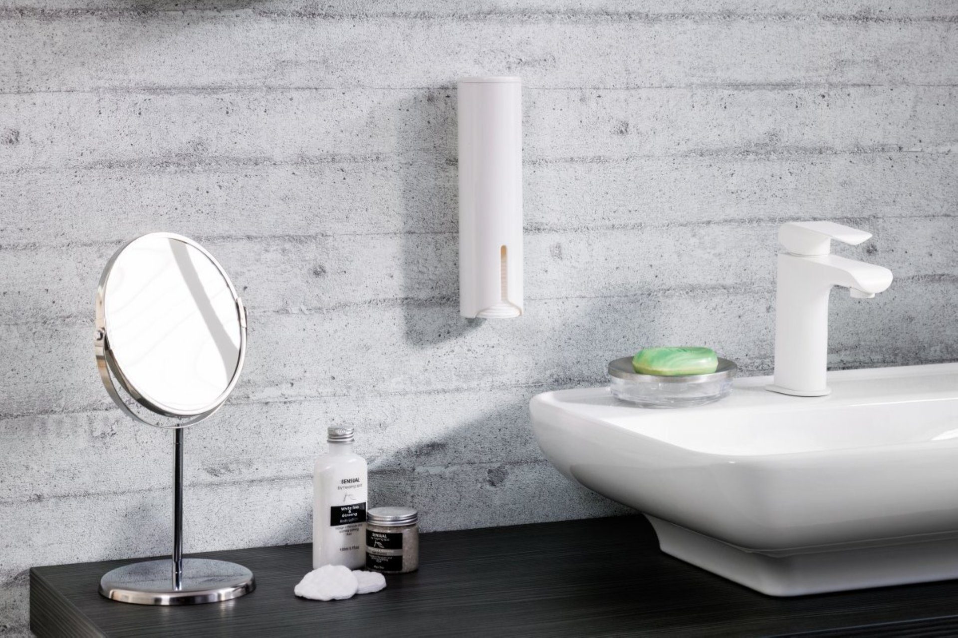 FACKELMANN Wattepadspender Wattepad Spender Kunststoff Weiß günstig online kaufen