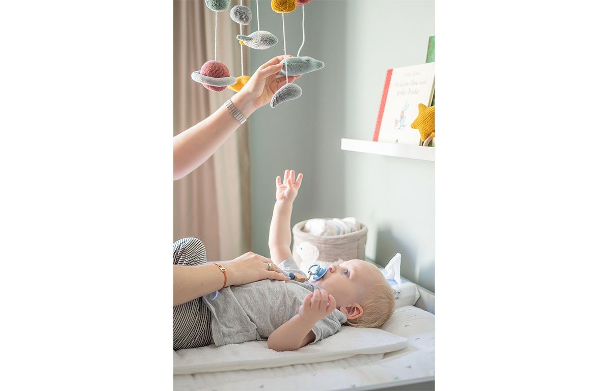 KINDSGUT Mobile Weltraum, 100% Baumwolle mit Weltraum-Motiven