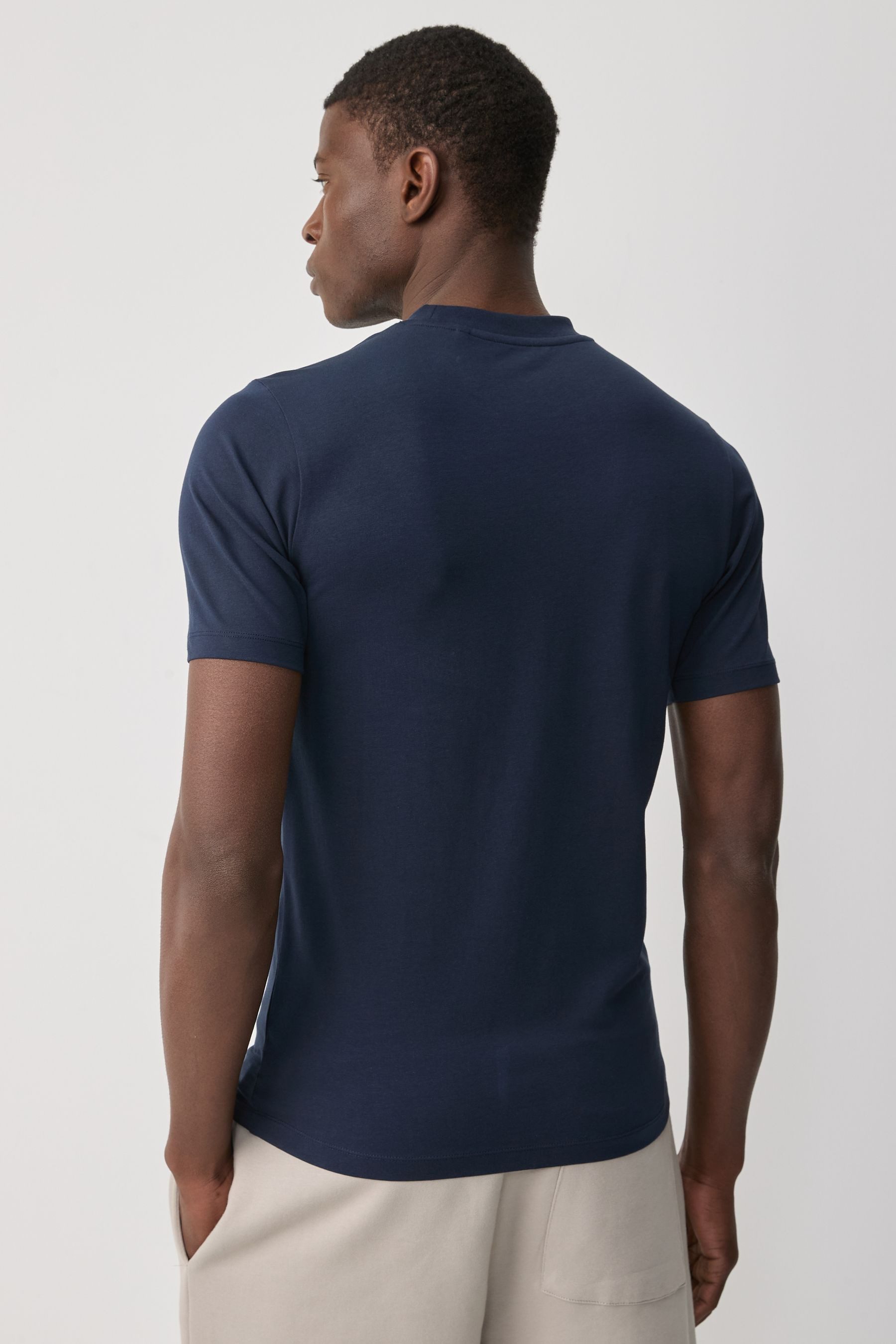 Next T-Shirt Muscle Fit T-Shirts im 3er-Pack (3-tlg)