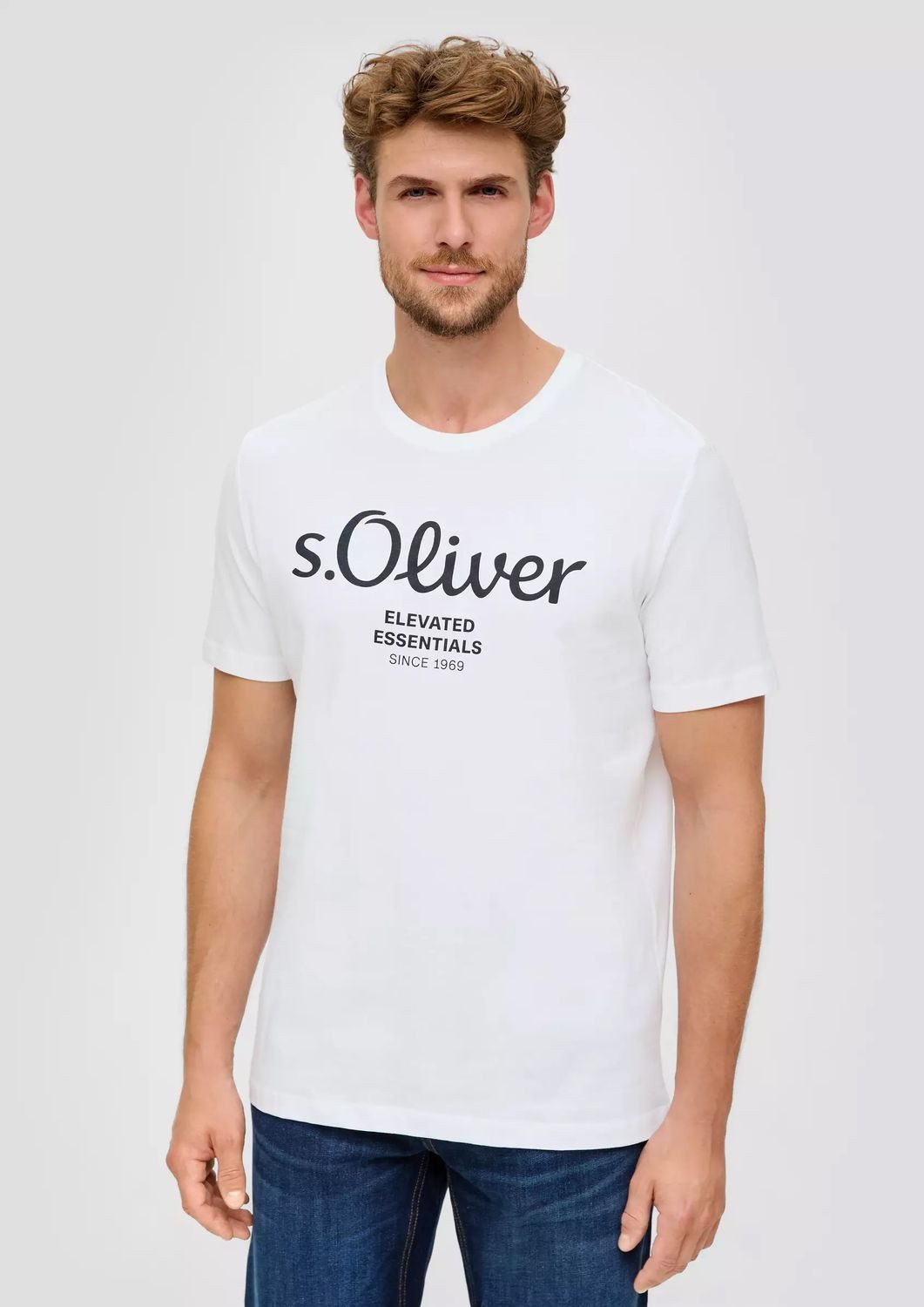 s.Oliver T-Shirt Casual (2-tlg) mit Rundhals-Ausschnitt, kurzarm, Logo-Aufdruck im 2er Pack