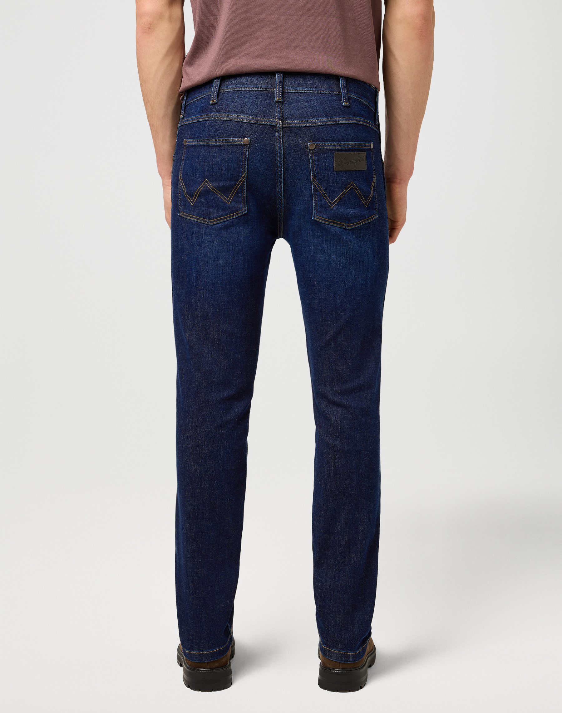 Wrangler Straight-Jeans GREENSBORO FREE TO STRETCH günstig online kaufen