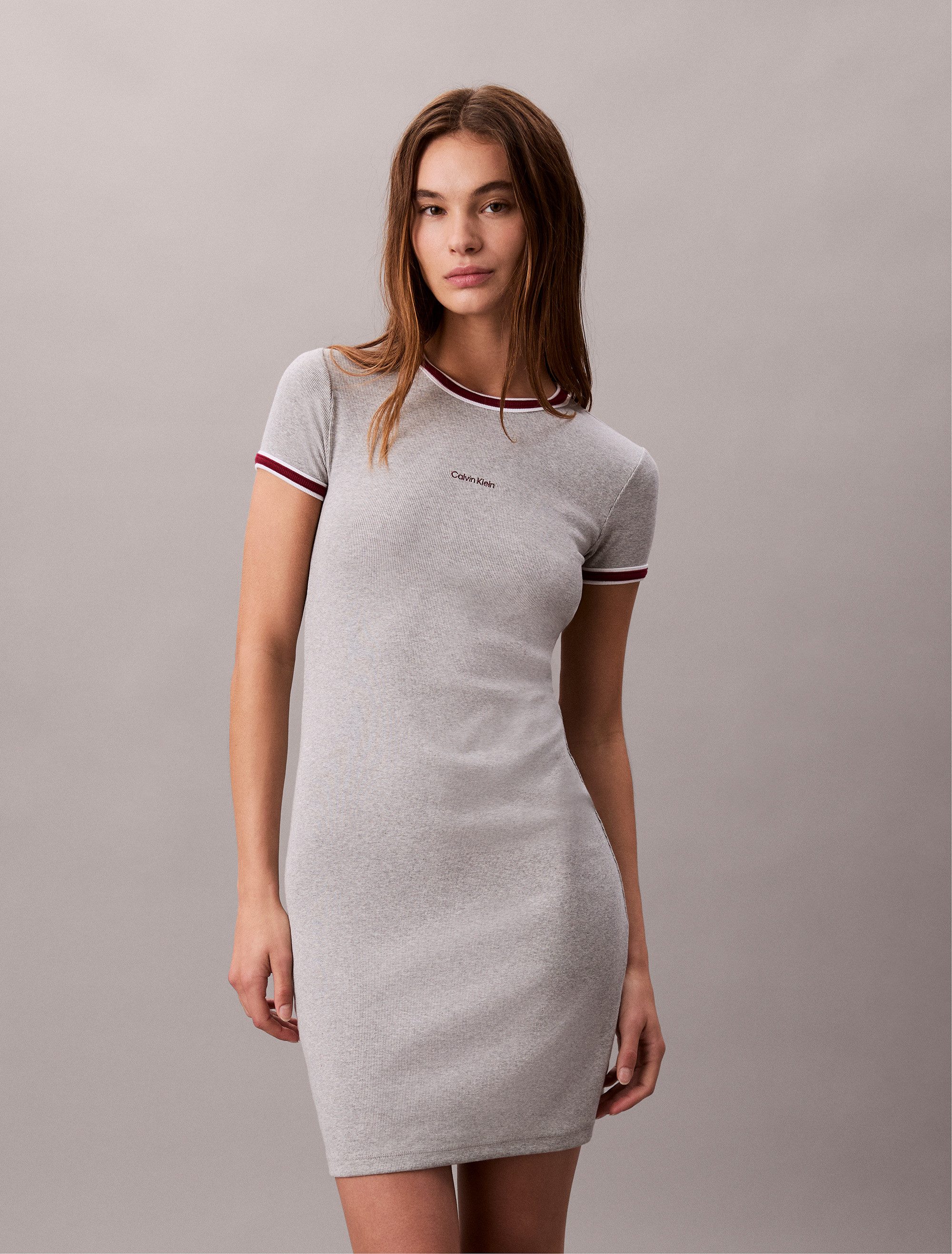 Calvin Klein Jeans Skaterkleid SS COLOR BLOCK COTTON RIB BABY T Mit Rundhalsausschnitt, regular fit