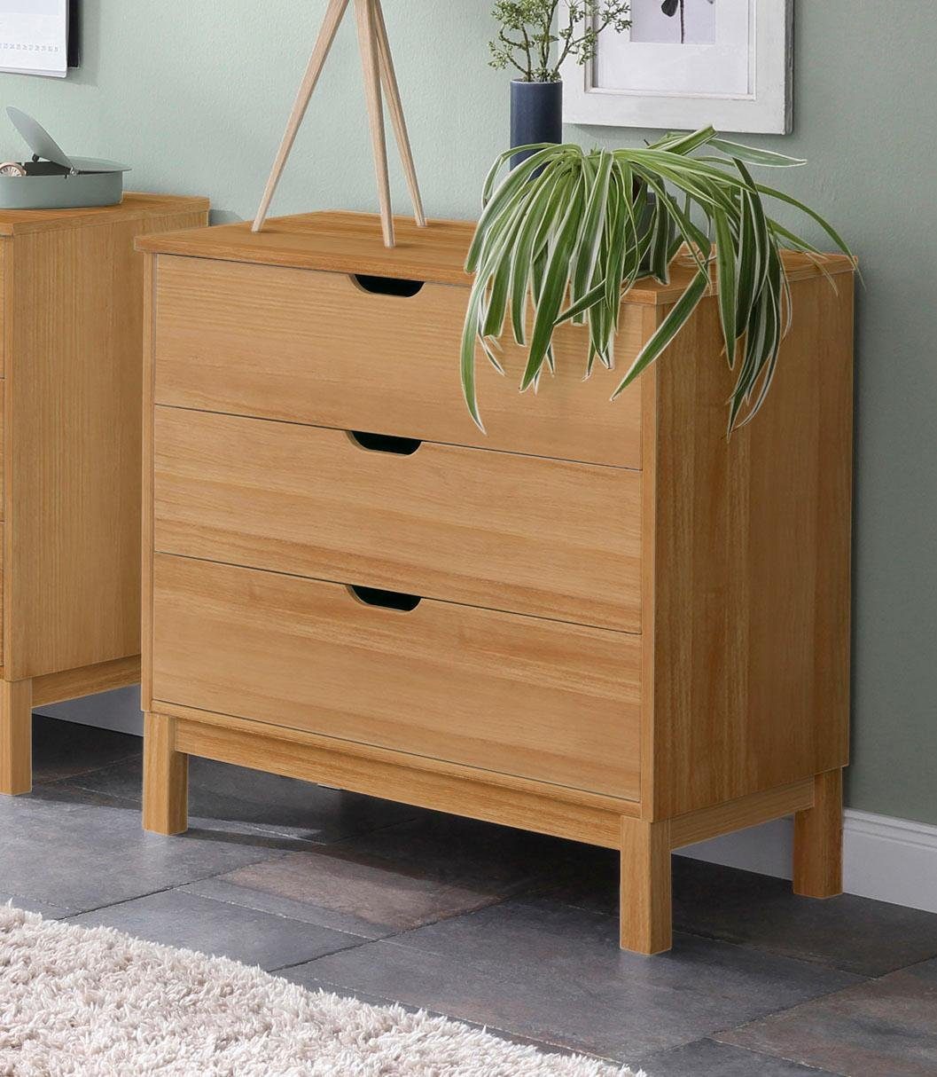 OTTO home Kommode Post, aus massivem Kiefernholz, mit Stauraummöglichkeiten, Breite 76 cm