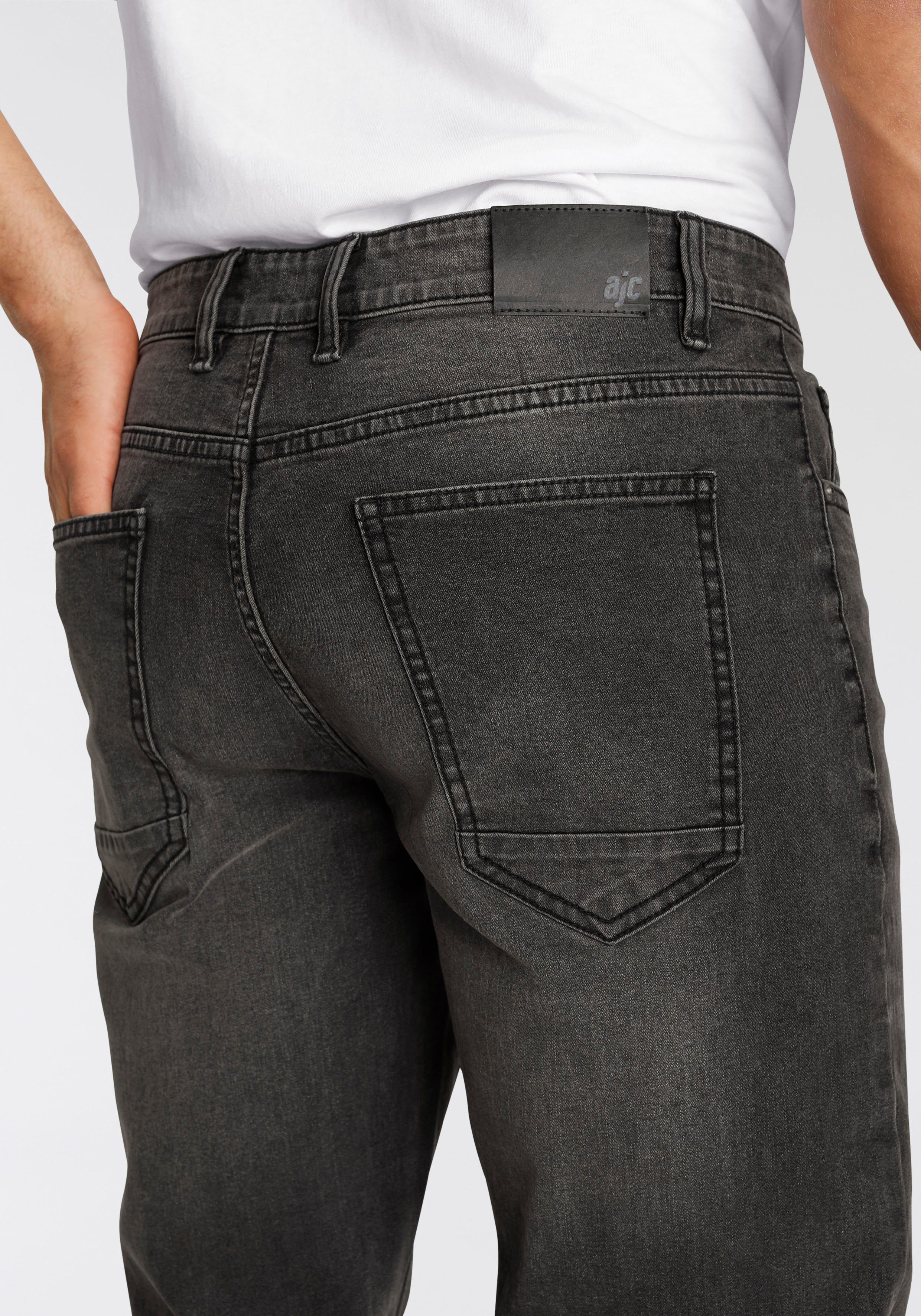 AJC Comfort-fit-Jeans im 5-Pocket-Style – Bild 3 von 5