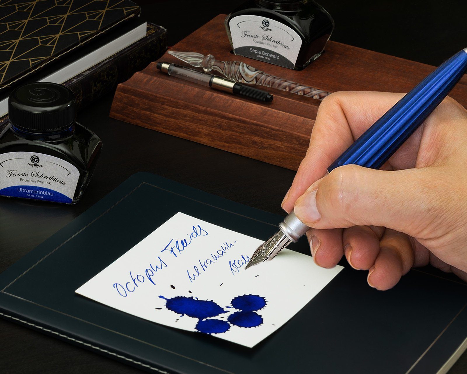 Holzetui), von mit MADE DIPLOMAT mit blau Ultramarinblau IN Tintenkonverter, Füllhalter Fluids Schreibtinte und Octopus GERMANY Schreibtinte, (Komplett-Set Aero