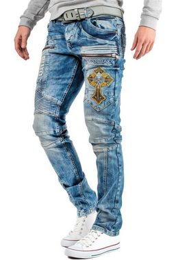 Cipo & Baxx Bikerjeans Herren Hose BA-CD293 W33/L34 (1-tlg) mit Kreuz Aufnäher und Rippenmuster