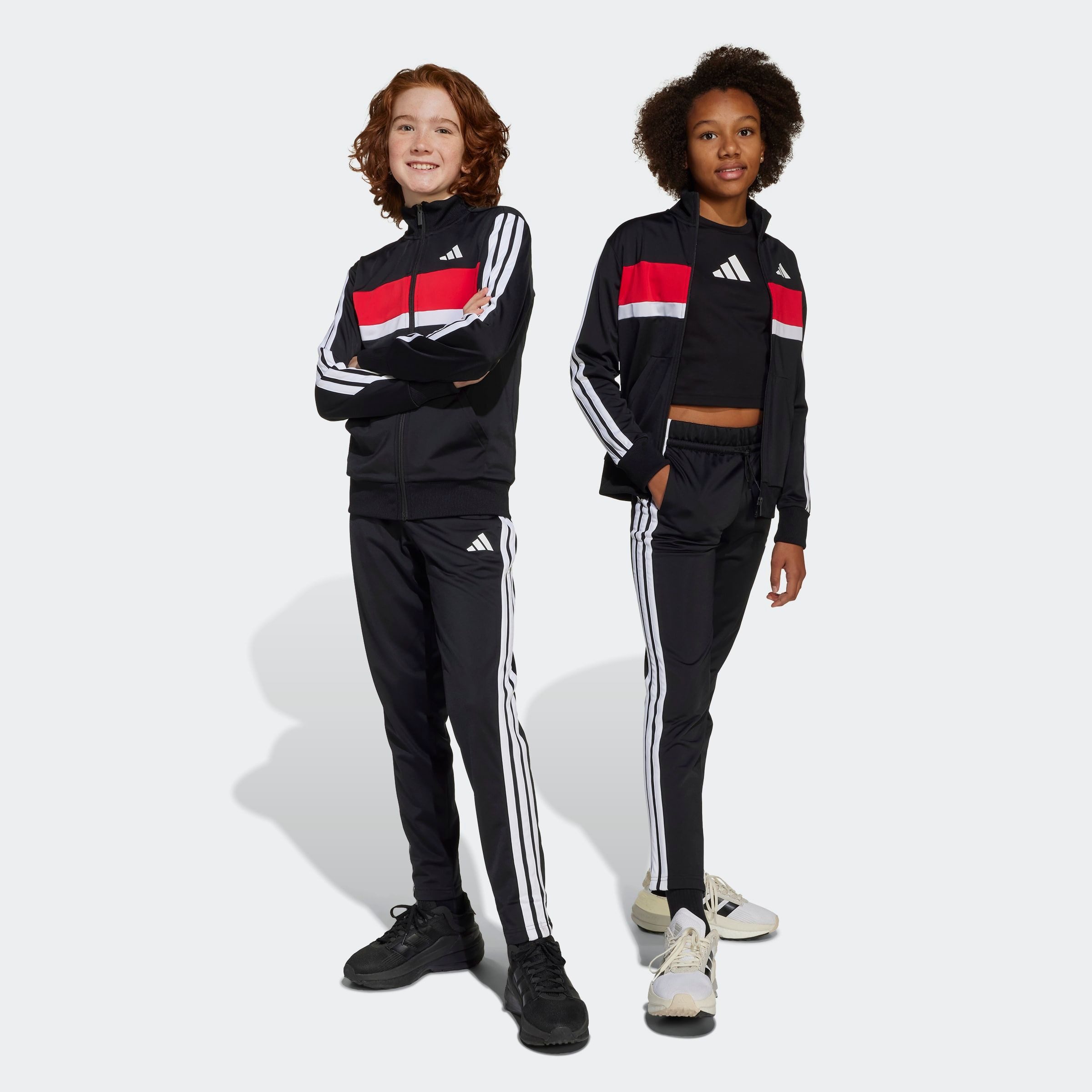 adidas Sportswear Trainingsanzug SEASONAL ESSENTIALS TIBERIO 3-STREIFEN TRICOT KIDS (2-tlg)