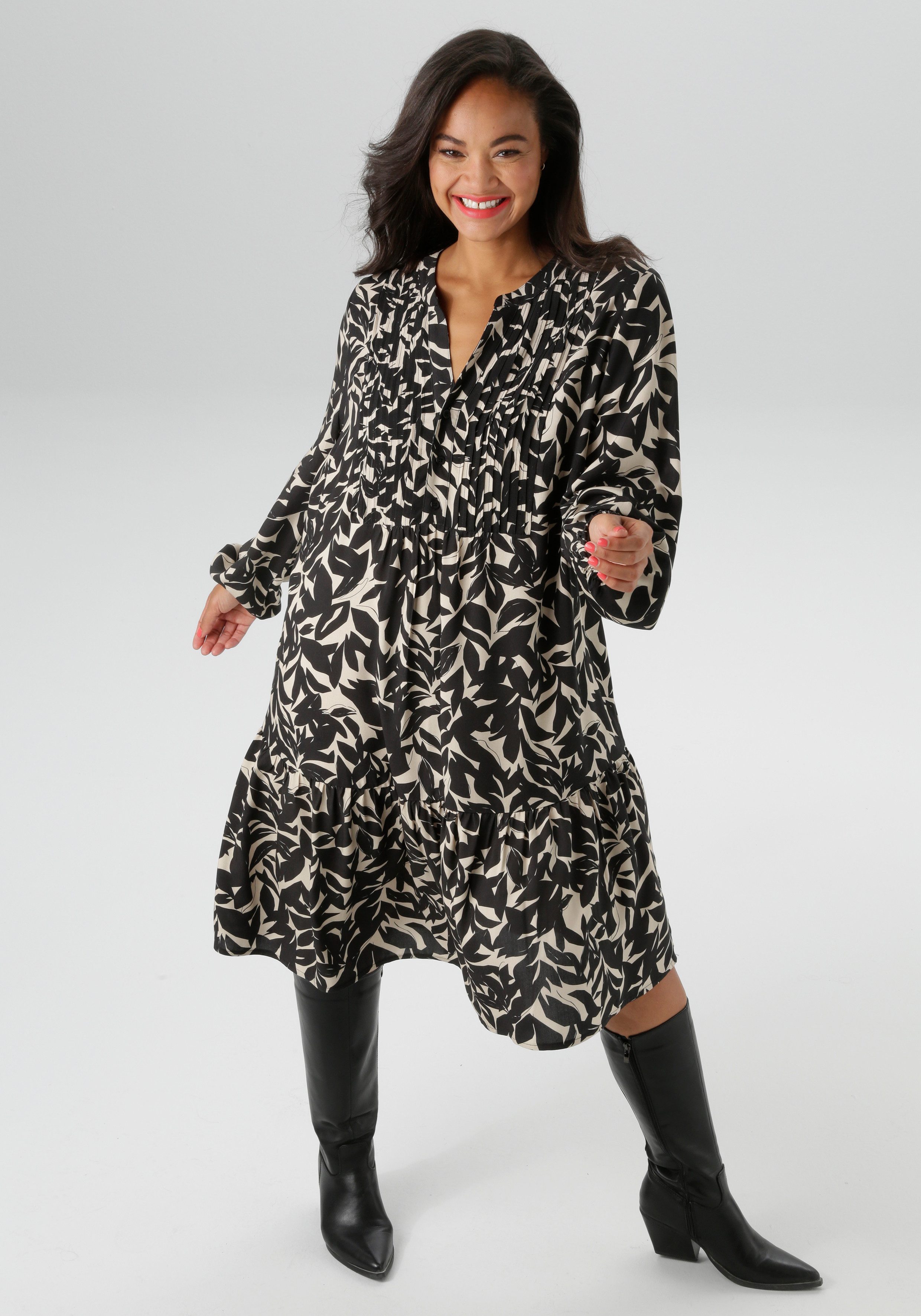 Aniston PLUS Tunikakleid mit graphischem Blätterdruck