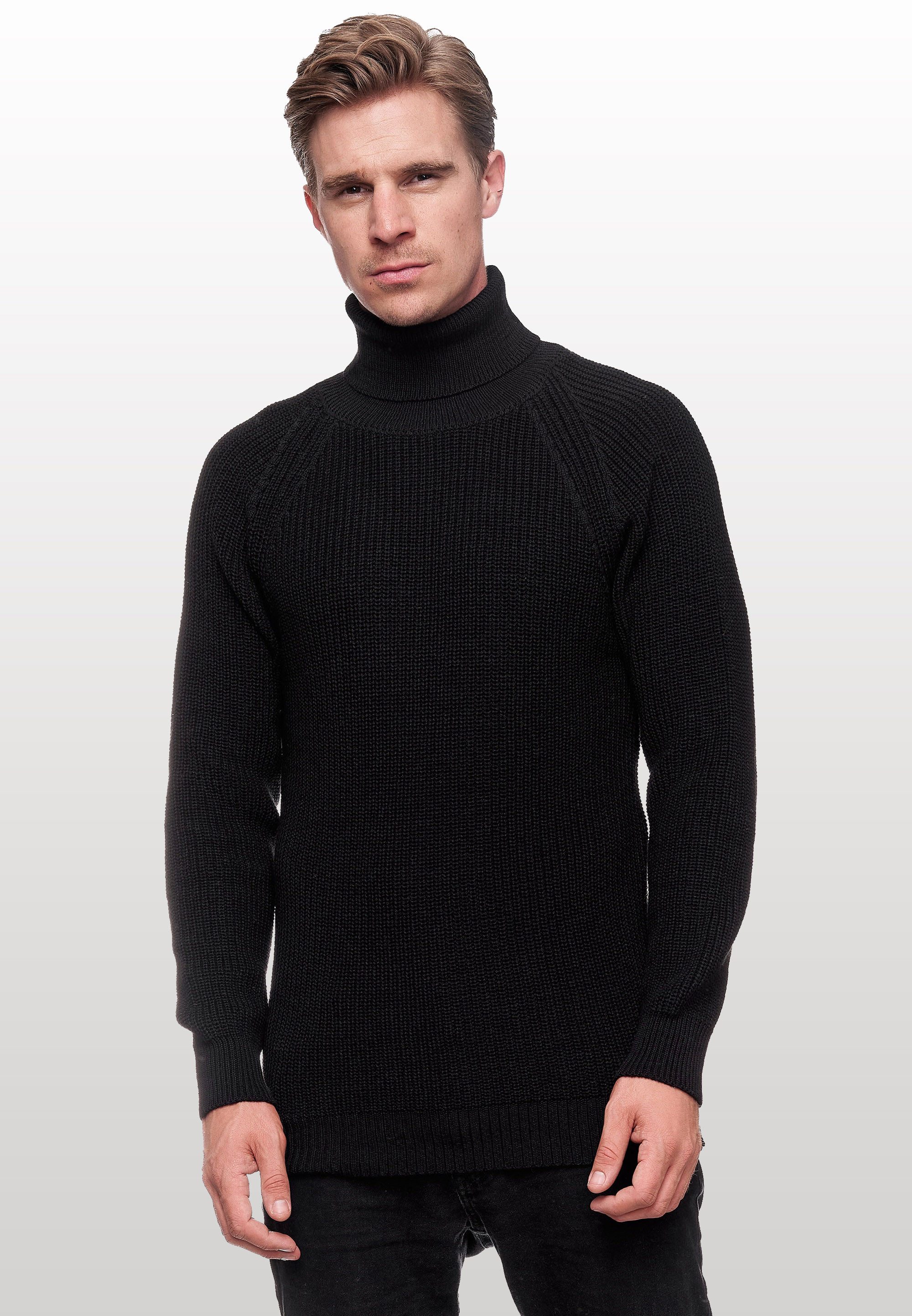 Rusty Neal Rollkragenpullover mit kuscheligem Rollkragen