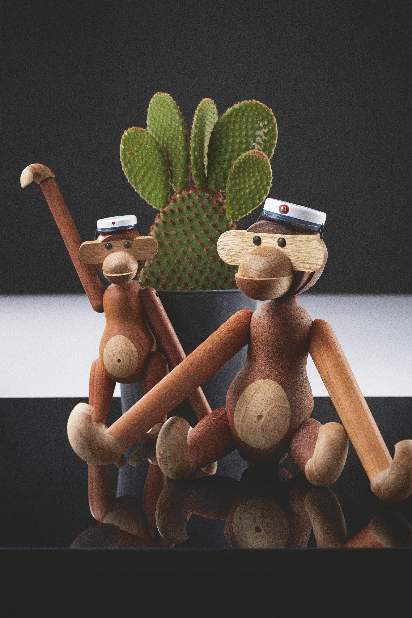 KAY BOJESEN Denmark Dekofigur Kay Bojesen Abiturientenmütze klein blau günstig online kaufen