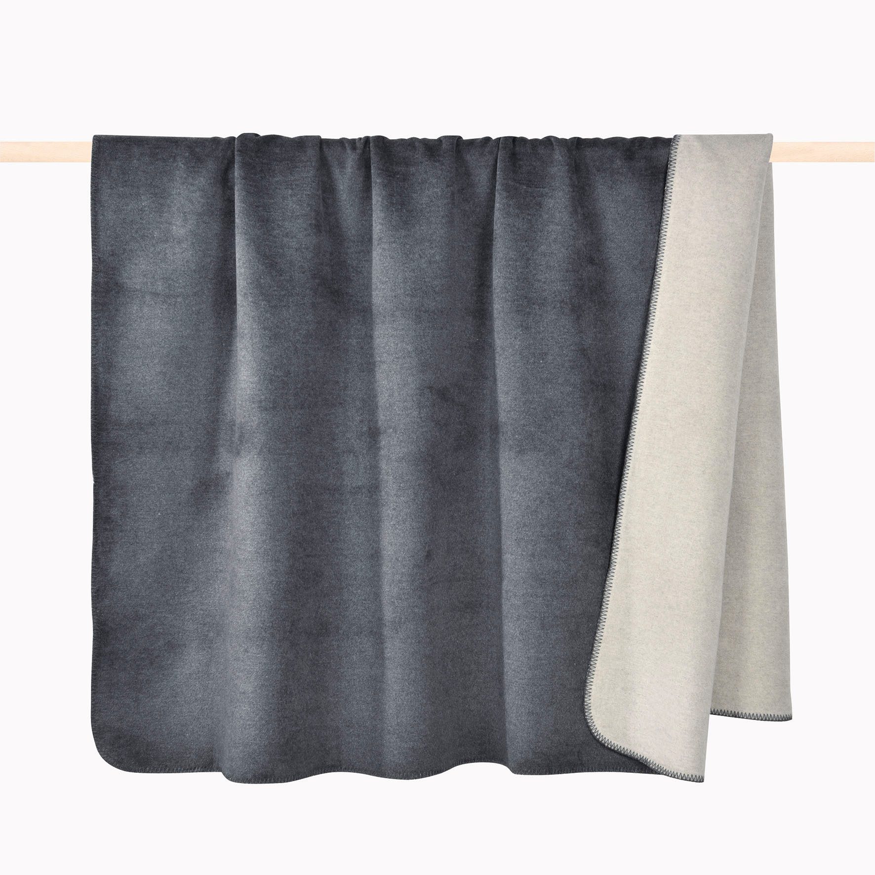 Wohndecke Hobart, PAD, Made in Europe, Wendefunktion, Uni Farben, 150x200 cm