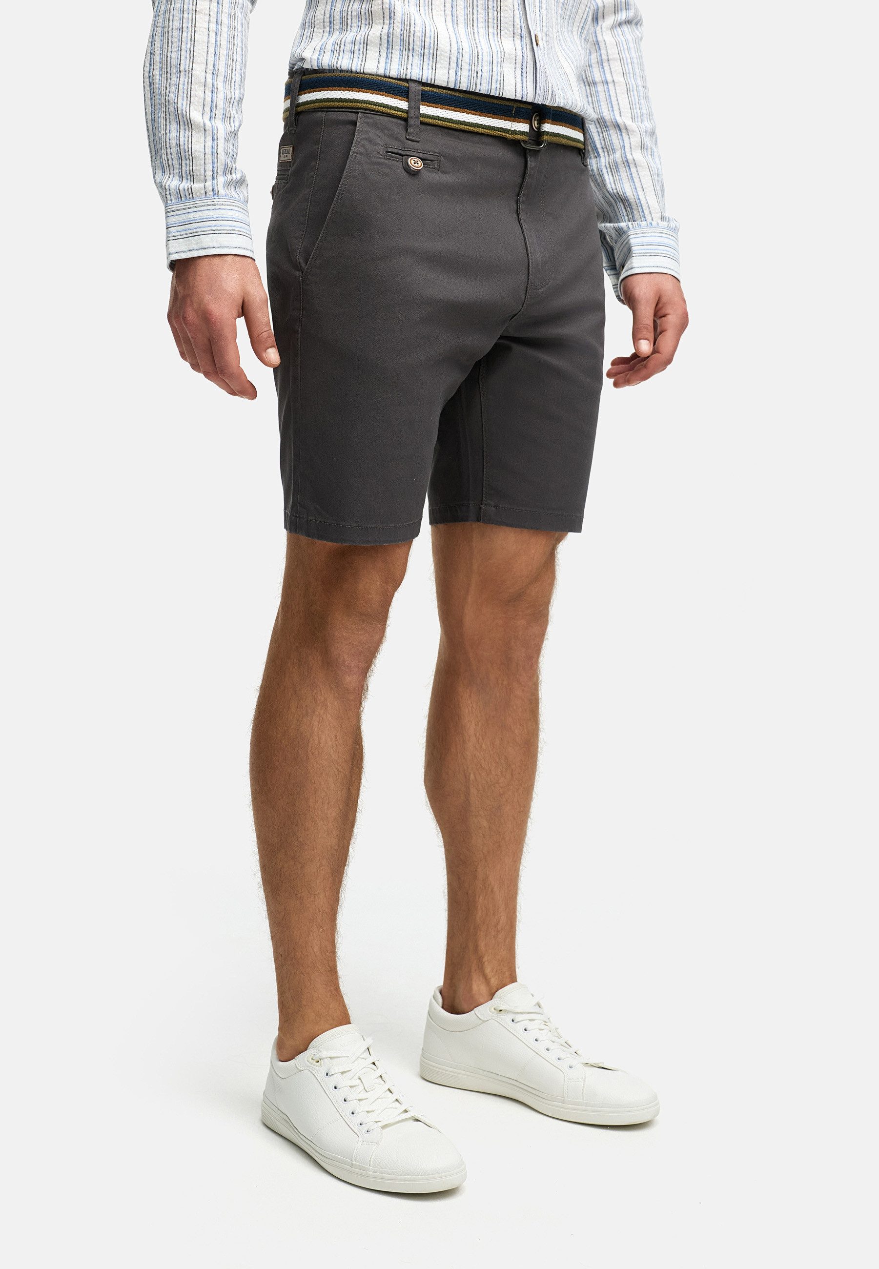 Indicode Chinoshorts Herren INThews Chino Shorts Herrenshorts aus Twill mit passendem Gürtel