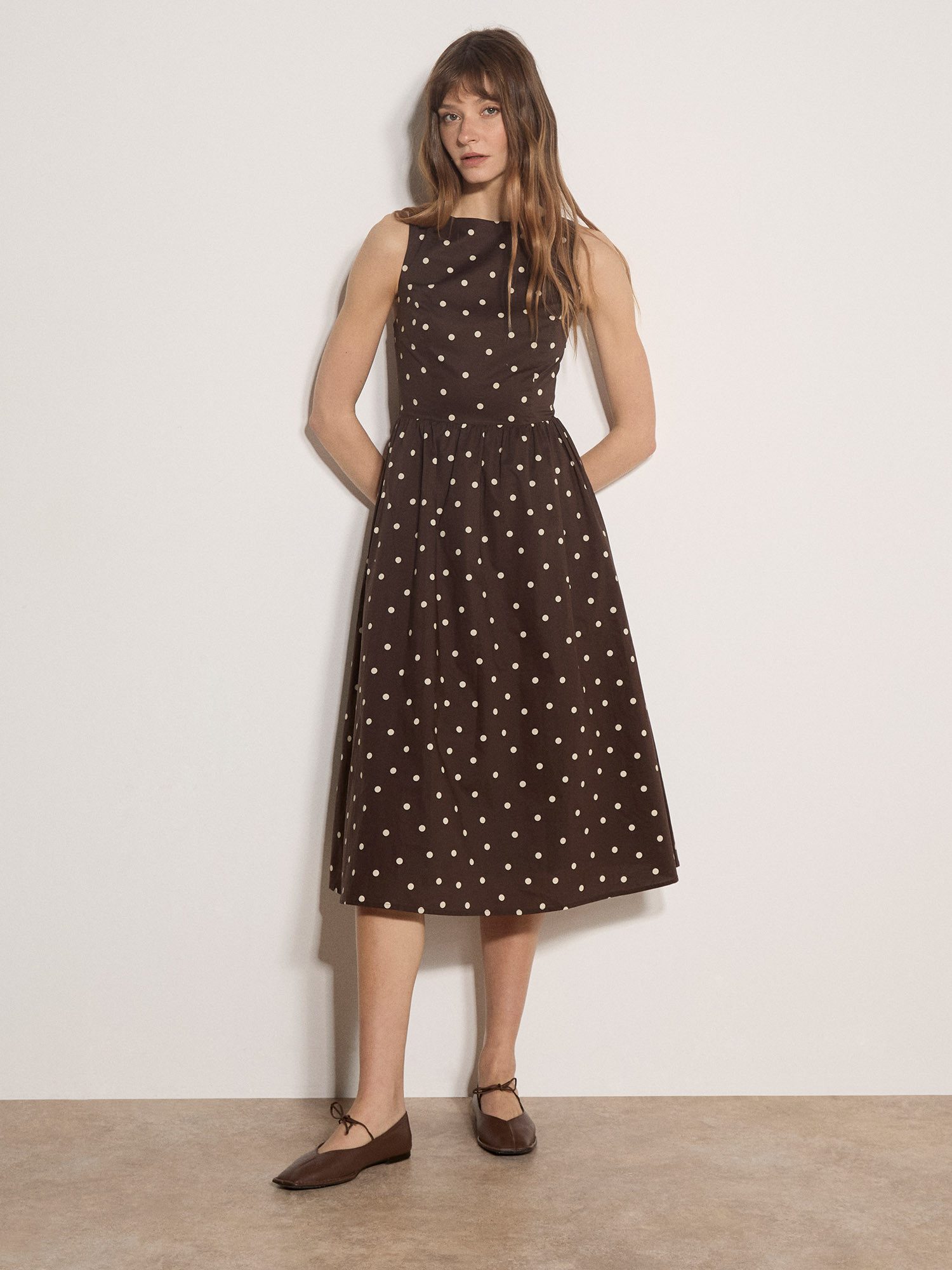 Apricot Midikleid Kleid mit Polka-Dot-Muster mit Schlüssellochausschnitt am Rücken