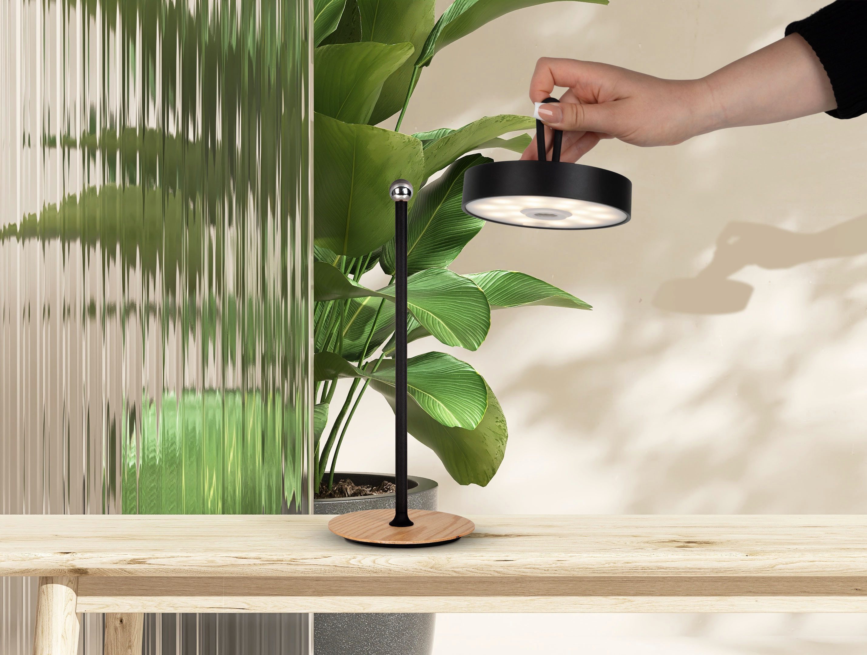 OTTO home LED Tischleuchte Ellvra mit Holzfuß, abnehmbares Kopfteil als Hängeleuchte verwendbar, Dimmfunktion, LED fest integriert, Warmweiß, aufladbar, inkl Akku + USB Kabel, Kopfteil magnetisch, abnehmbar, Holz