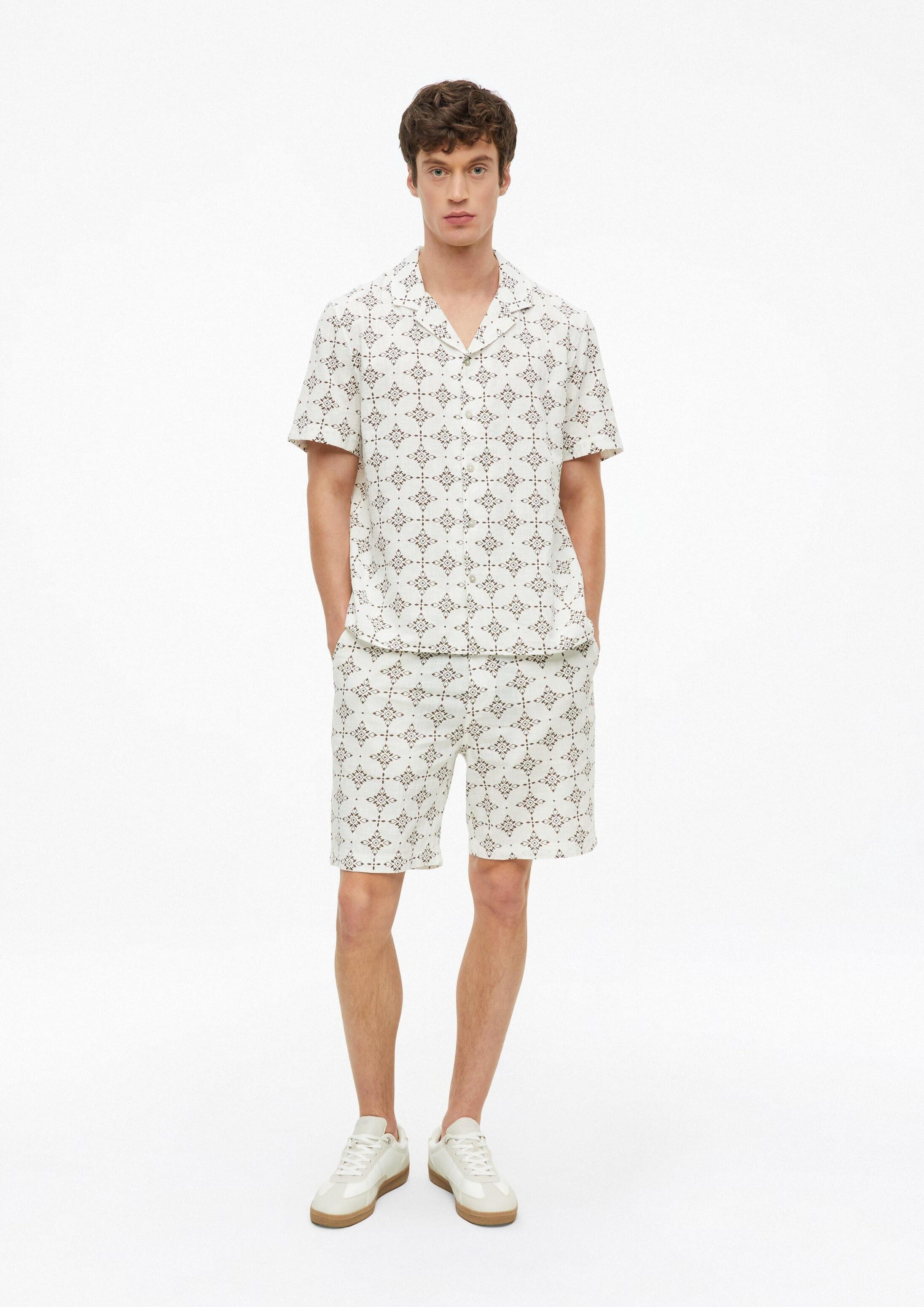 s.Oliver Shorts Bermuda DETROIT Detroit: Strukturierte Shorts mit All-over-Print