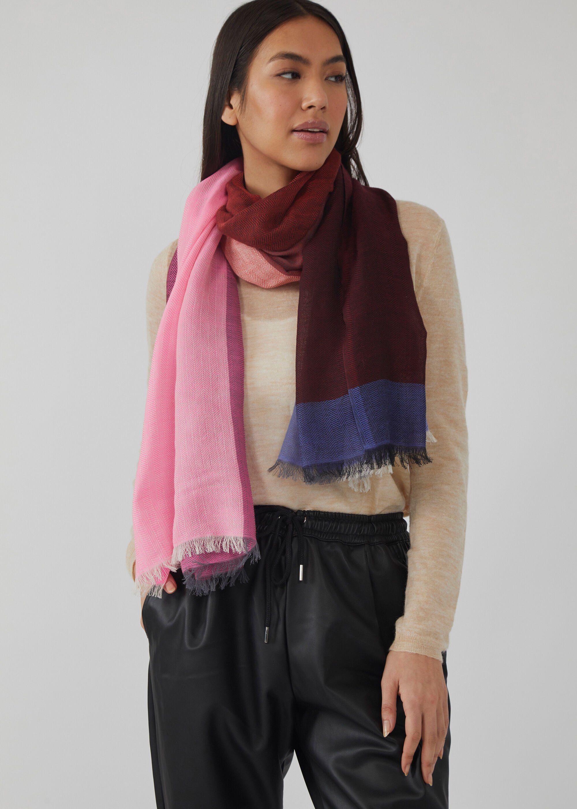 Codello Modeschal XL-Schal, mit Karos gewebten