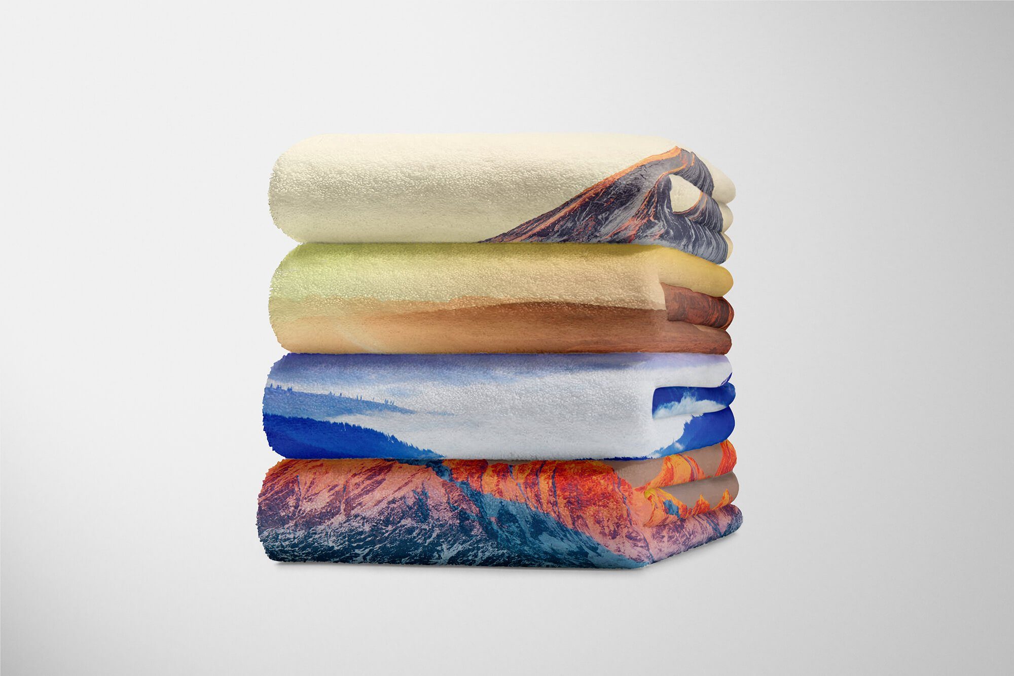 Friedl, (1-St), Baumwolle-Polyester-Mix Abendröte Handtuch Handtücher Kuscheldecke Sinus Berge mit Strandhandtuch Art Handtuch Fotomotiv Saunatuch Nebel