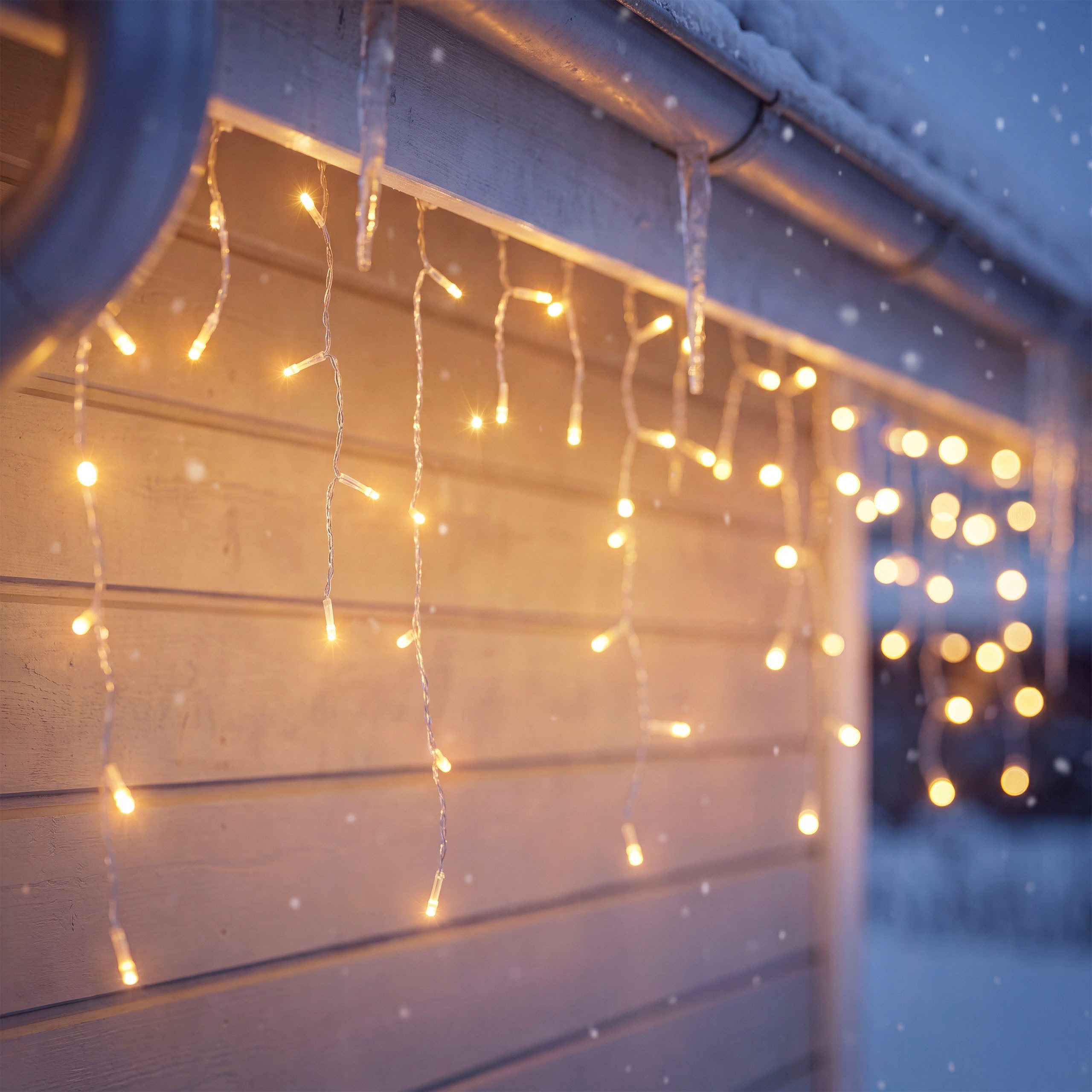 OTTO home LED-Lichterkette Luvennia in 6, 12 und 24 m Kettenlänge, warmweißes Licht, Timer, 3 m Zuleitung