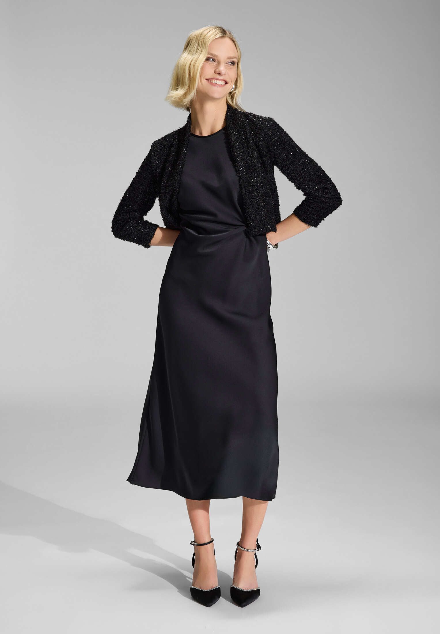 SWING Boleroblazer - Bolero Jacke in Chenille Optik Taillierter Schnitt günstig online kaufen