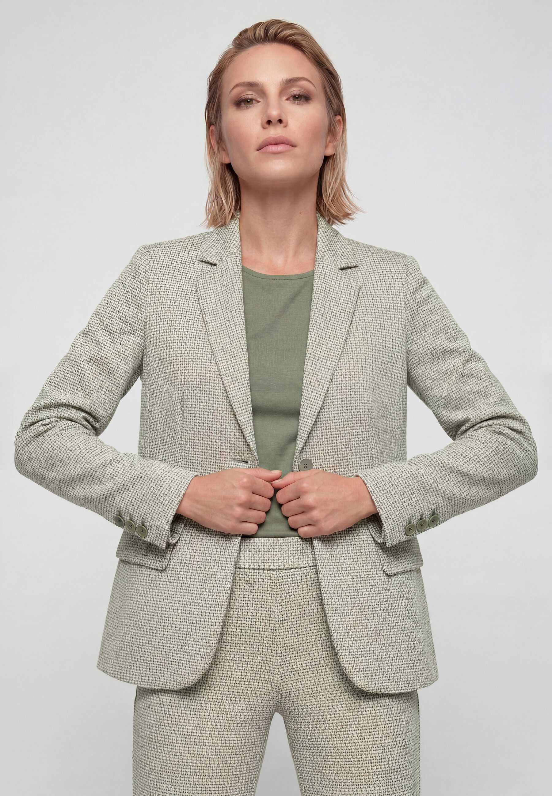 Olsen Kurzjacke mit Jacquard-Dessin und Reverskragen