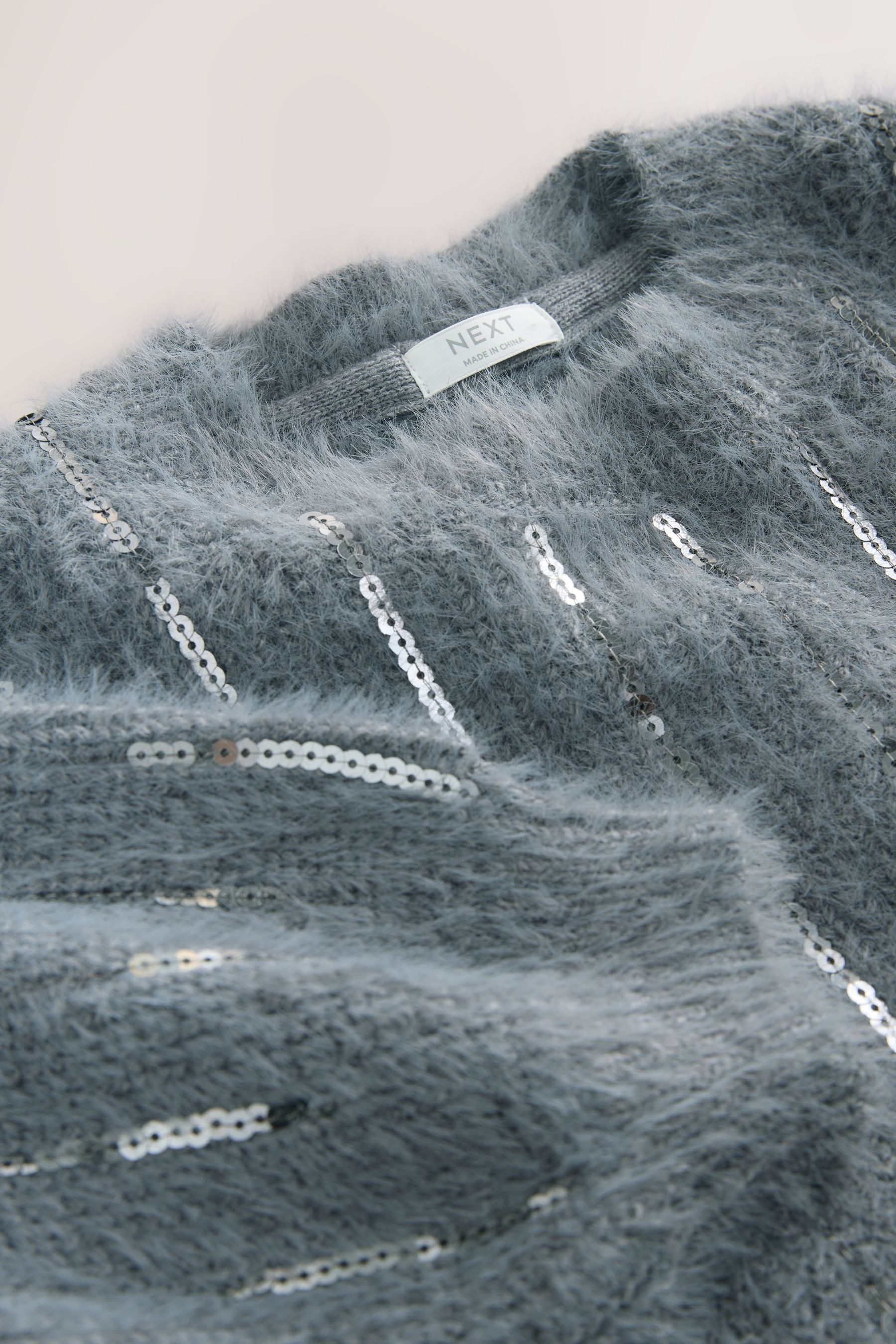 Next Strickkleid Gestreiftes Weihnachtspulloverkleid mit Pailletten (1-tlg)