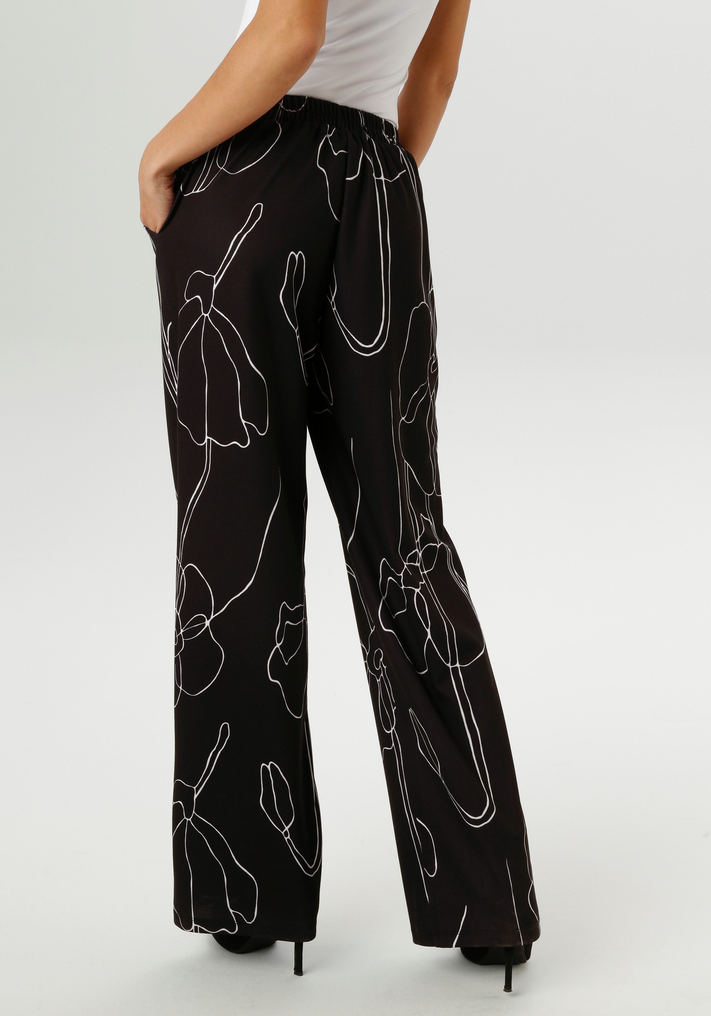 Aniston SELECTED Schlupfhose mit trendigem Allover-Druck günstig online kaufen