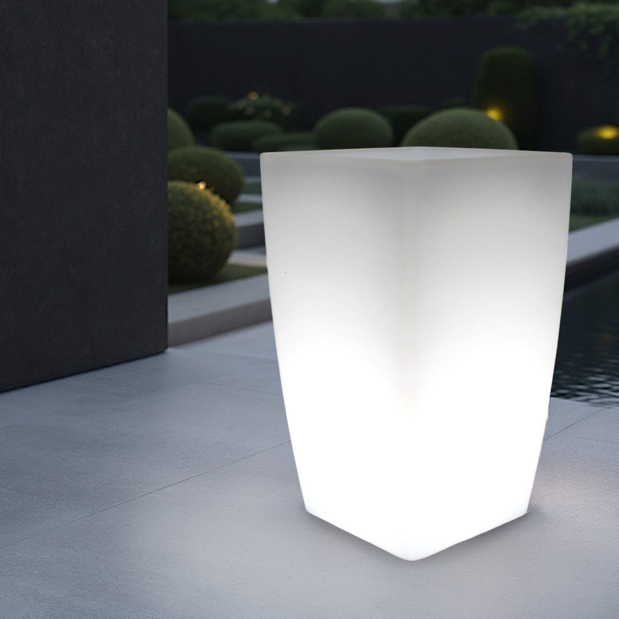 Arnusa Pflanzkübel Solar Blumenkübel LED Farbwechsel + Fernbedienung Akku Blumentopf, beleuchtet Solarleuchte moderne Lampe