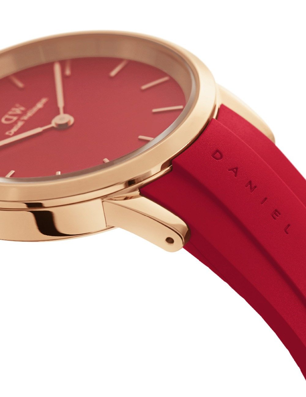 Daniel Wellington Quarzuhr Daniel Wellington DW00100503 Damenuhr Iconic Motion Ruby 32mm 10ATM Daniel Wellington DW00100503 Damenuhr Iconic Motion Ruby 32mm 10ATM