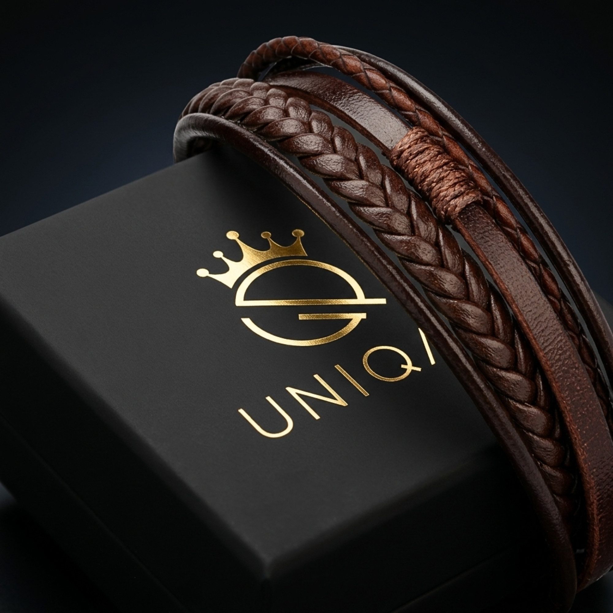 UNIQAL.de Lederarmband Unisex geflochten, Echtleder & Edelstahl, Modell Classic & Feather (Unisex,Edelstahl, Echtleder, geflochten, Casual Style, Handgefertigt) – Bild 2 von 5