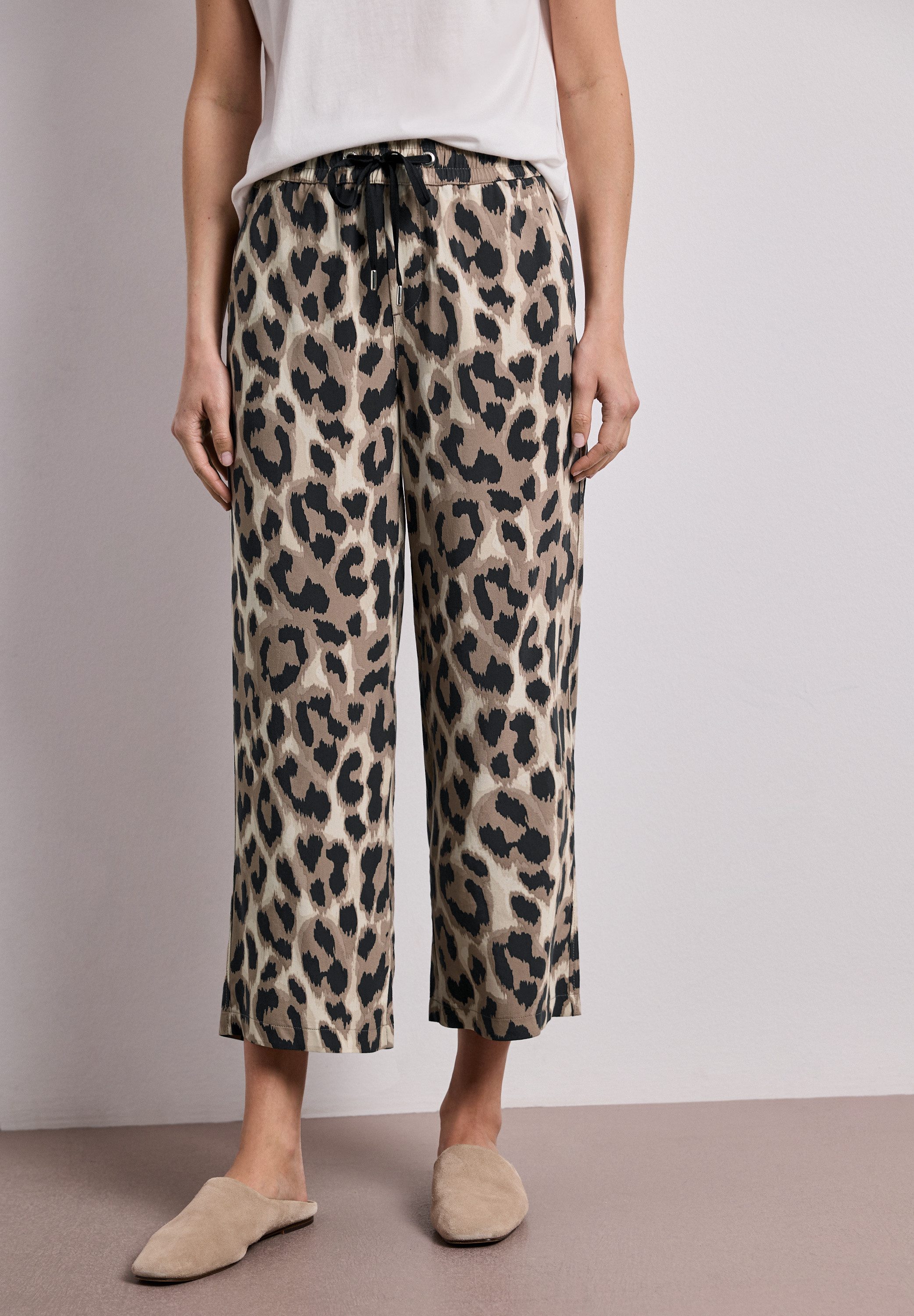 STREET ONE Stoffhose mit Wide Legs