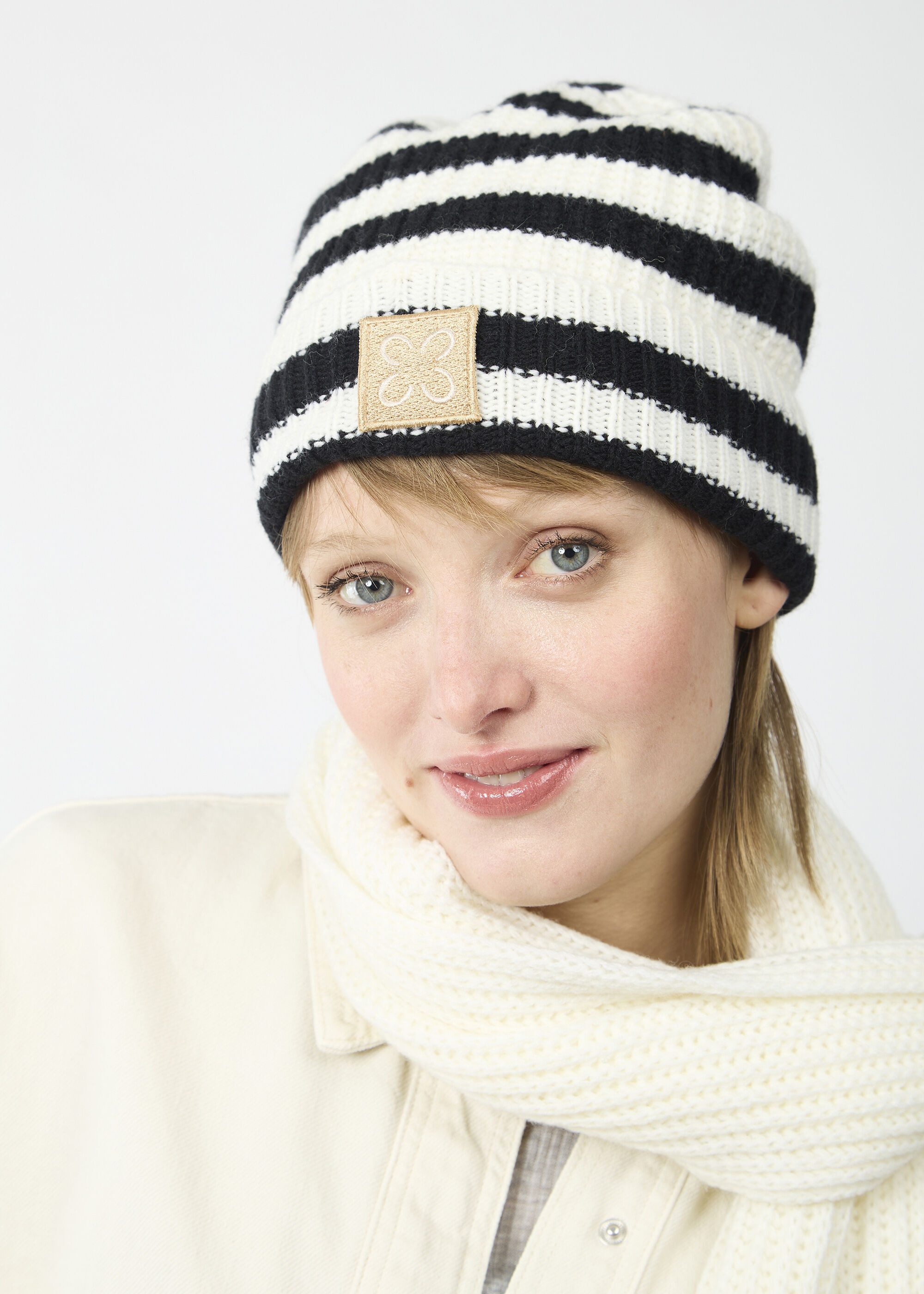 Codello Strickmütze (1-St) mit klassischen Streifen günstig online kaufen