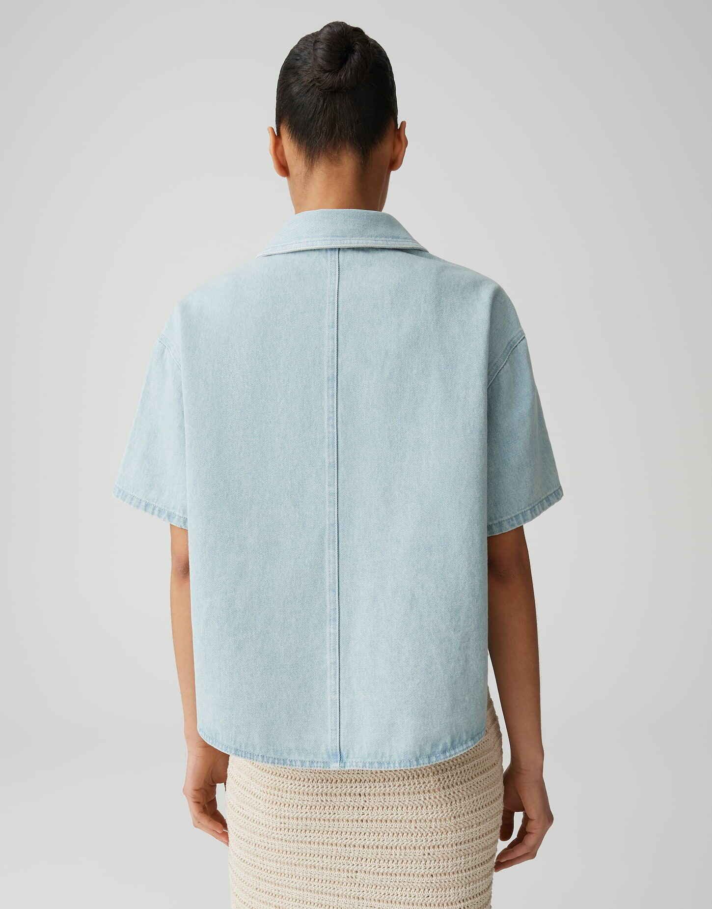 OPUS Kurzarmbluse Ferluna breath aus Denim mit weiter Passform abgesteppte Teilungsnähte, authentische Waschung, fester Griff, Casual
