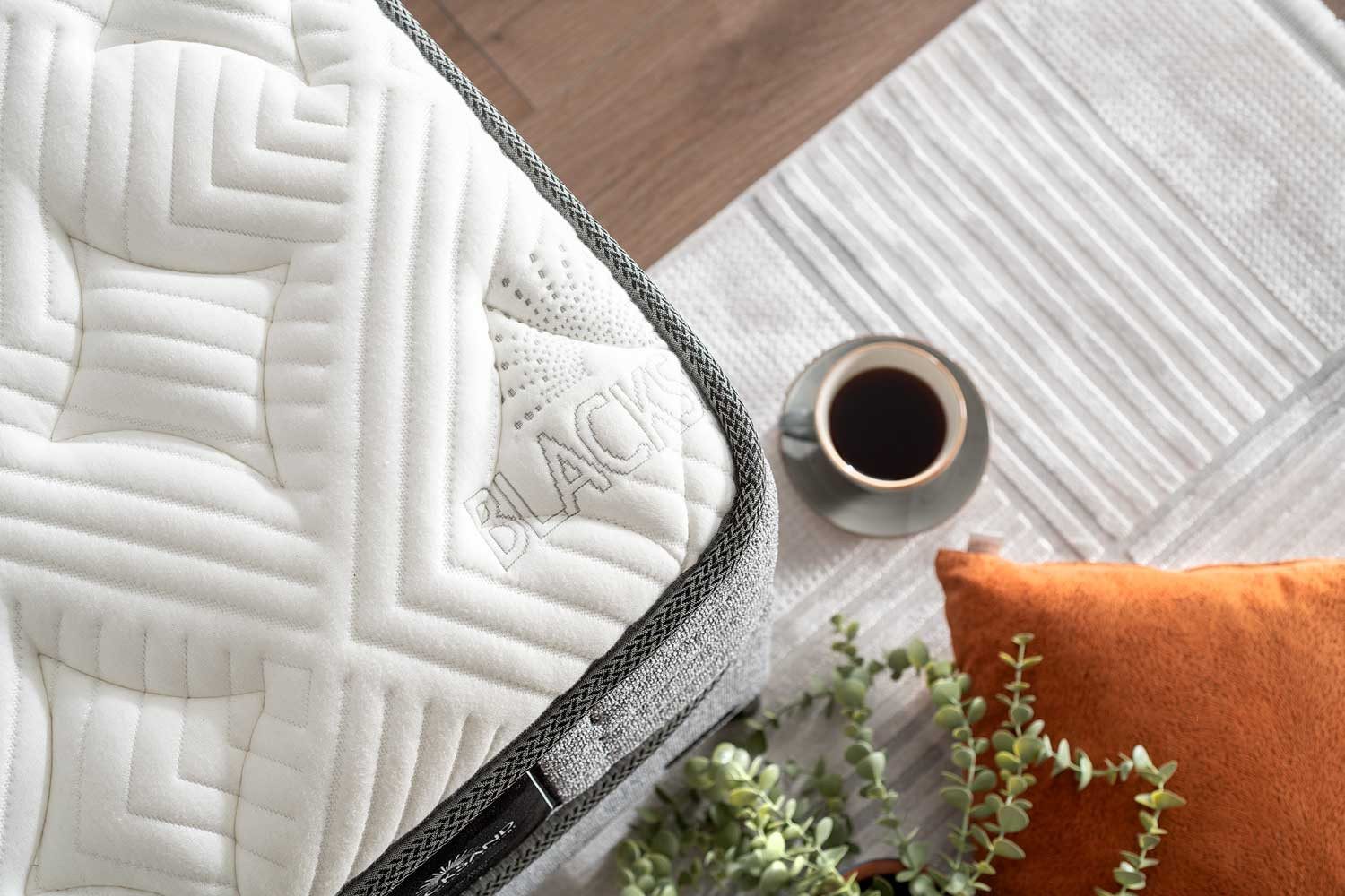 BAMBI YATAK Boxspringbett Set, Bambi Blacksand, Schlafzimmerbett, Funktionsbett, H4 (Hart) (1 x Matratze, 2 x Bettkasten, 1 x Bettkopfteil), Magnetischer Schwarzer Sand, Taschenfederkern, Matratzenhöhe: 32 cm