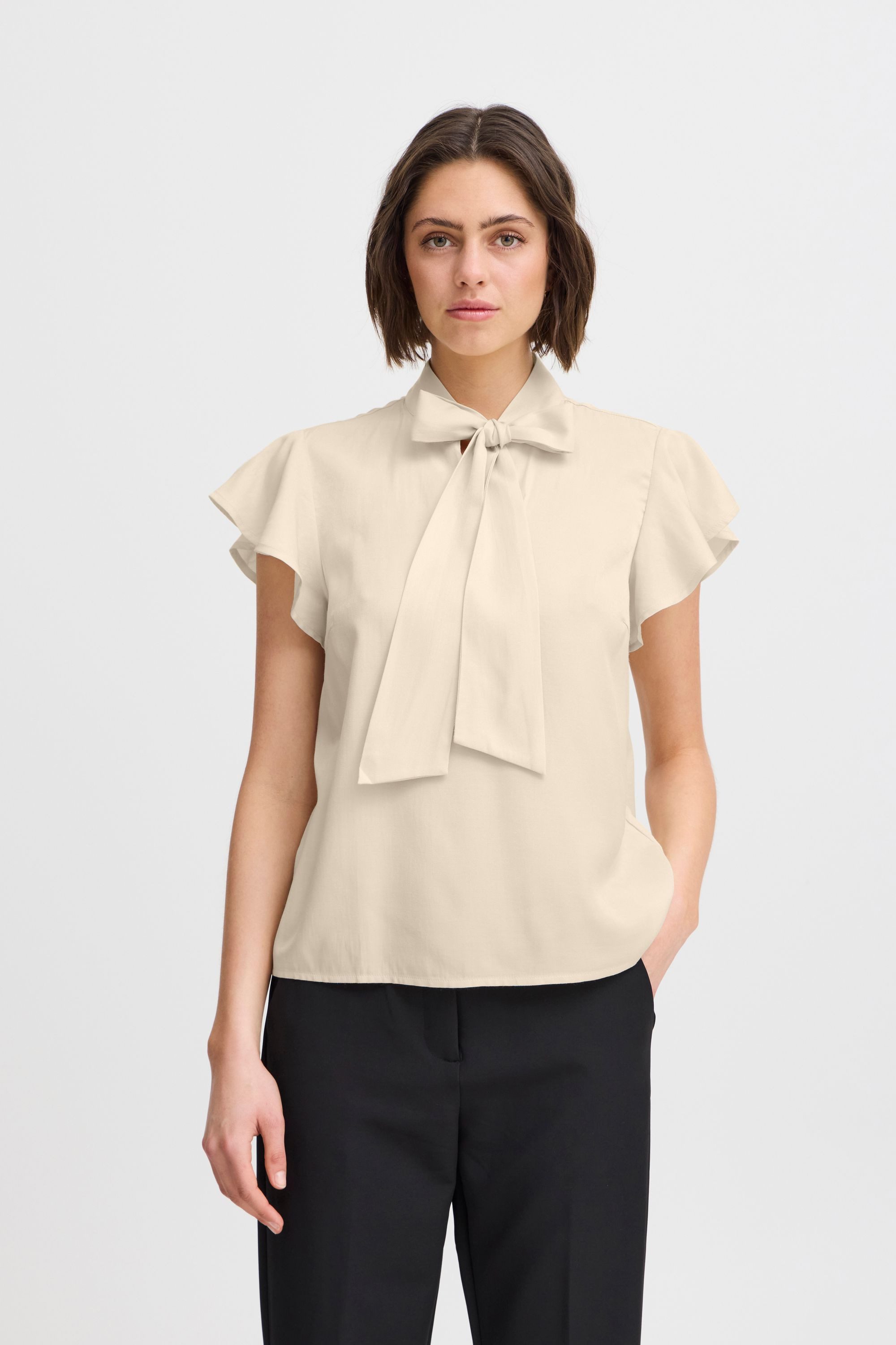 Kurzarmbluse mit schleife Clearance