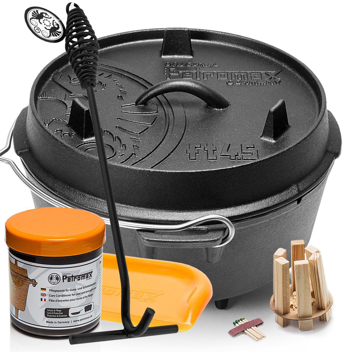 Petromax Schmortopf Feuertopf Dutch Oven ft4,5 mit Füssen 2-4 Personen 3,5l, Gusseisen (Spar-Set, 6-tlg., Topf+Deckel+Deckelheber+Paste+Schaber+Feuer-Kit), Deckel mit Henkel, als Pfanne nutzbar, Topf induktionsfähig