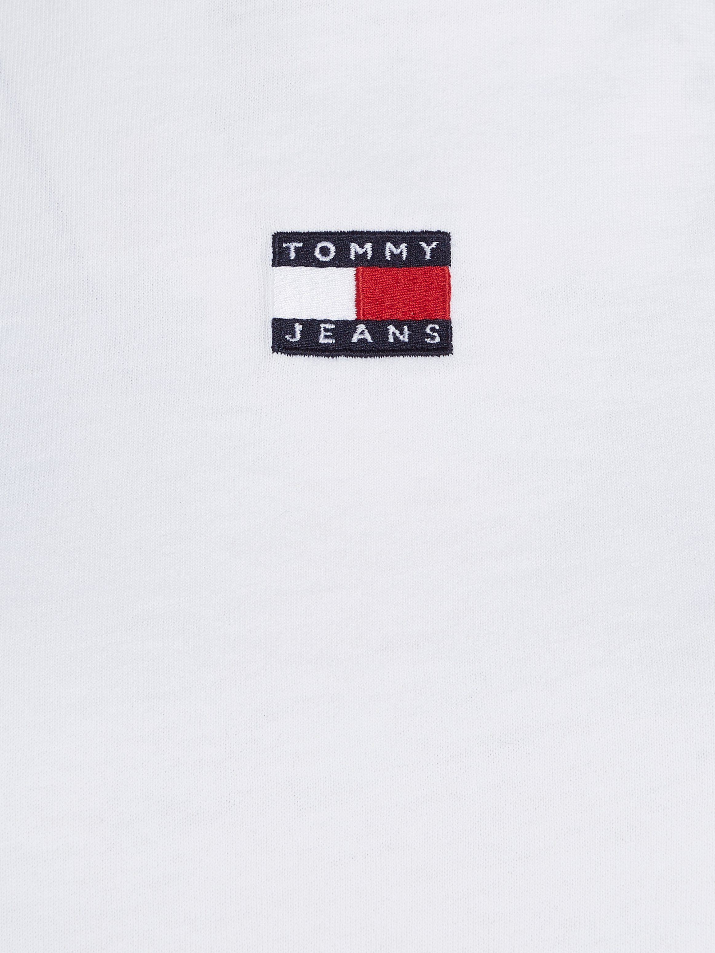 BADGE mit White TEE Jeans Tommy Logostickerei T-Shirt EXT BXY TJW