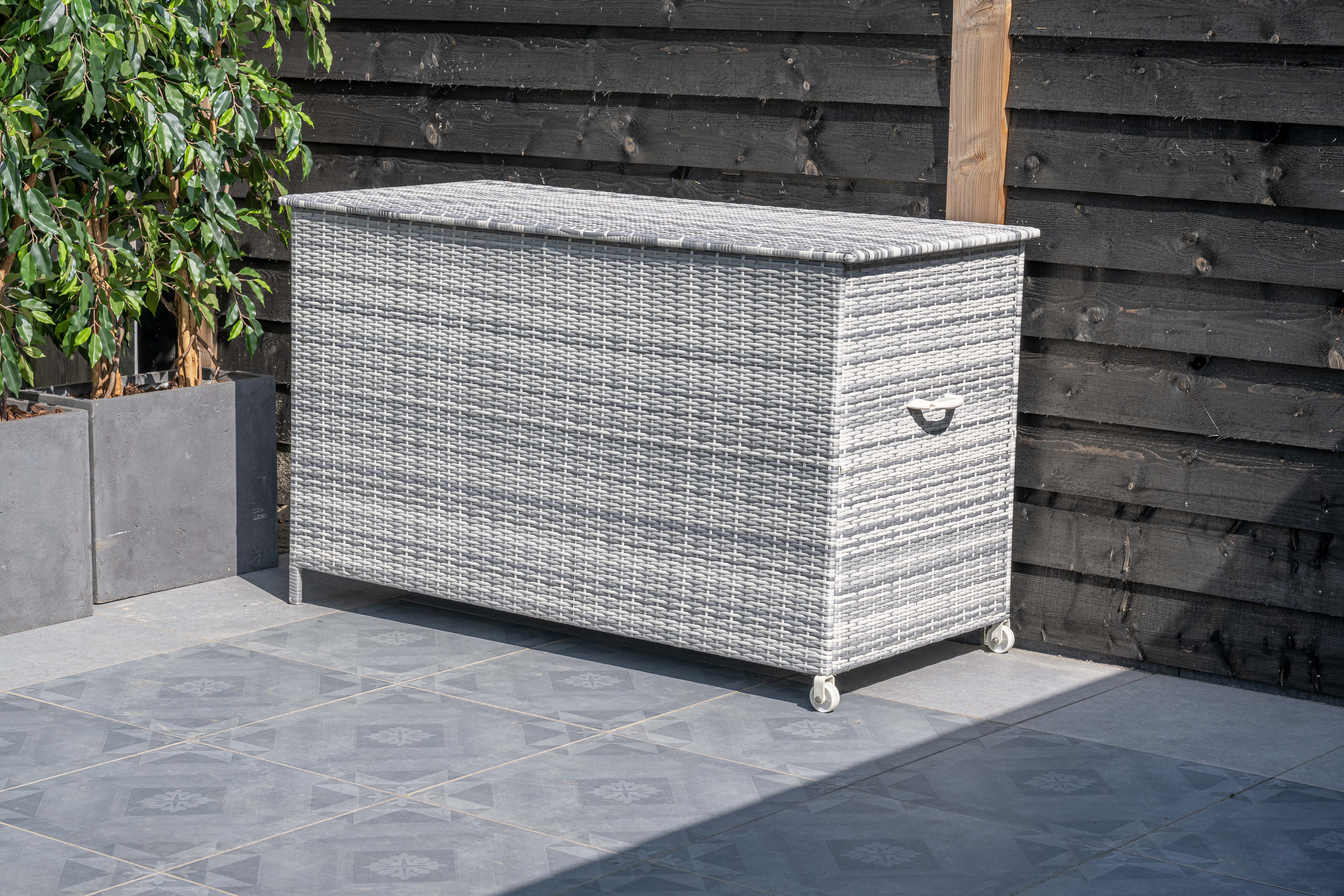 Garden Impressions Kissenbox XXL Kissenbox York, 166 x 99 x 76 cm, Cloudy Grey, Gasdruckfeder, Griff, 2 Rollen