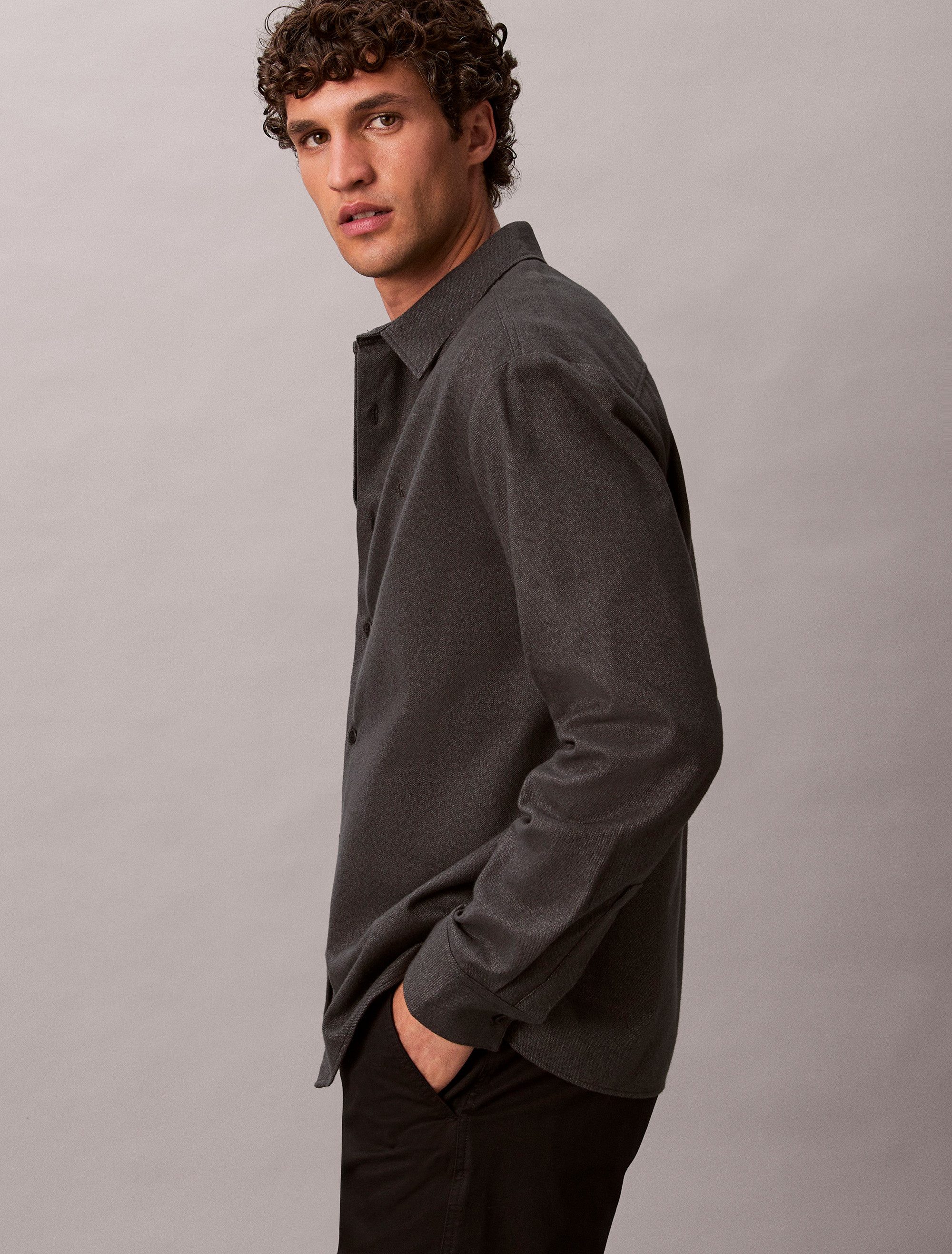 Calvin Klein Flanellhemd LS MELANGE FLANNEL EASY SHIRT Mit Rundhalsausschnitt, regular fit