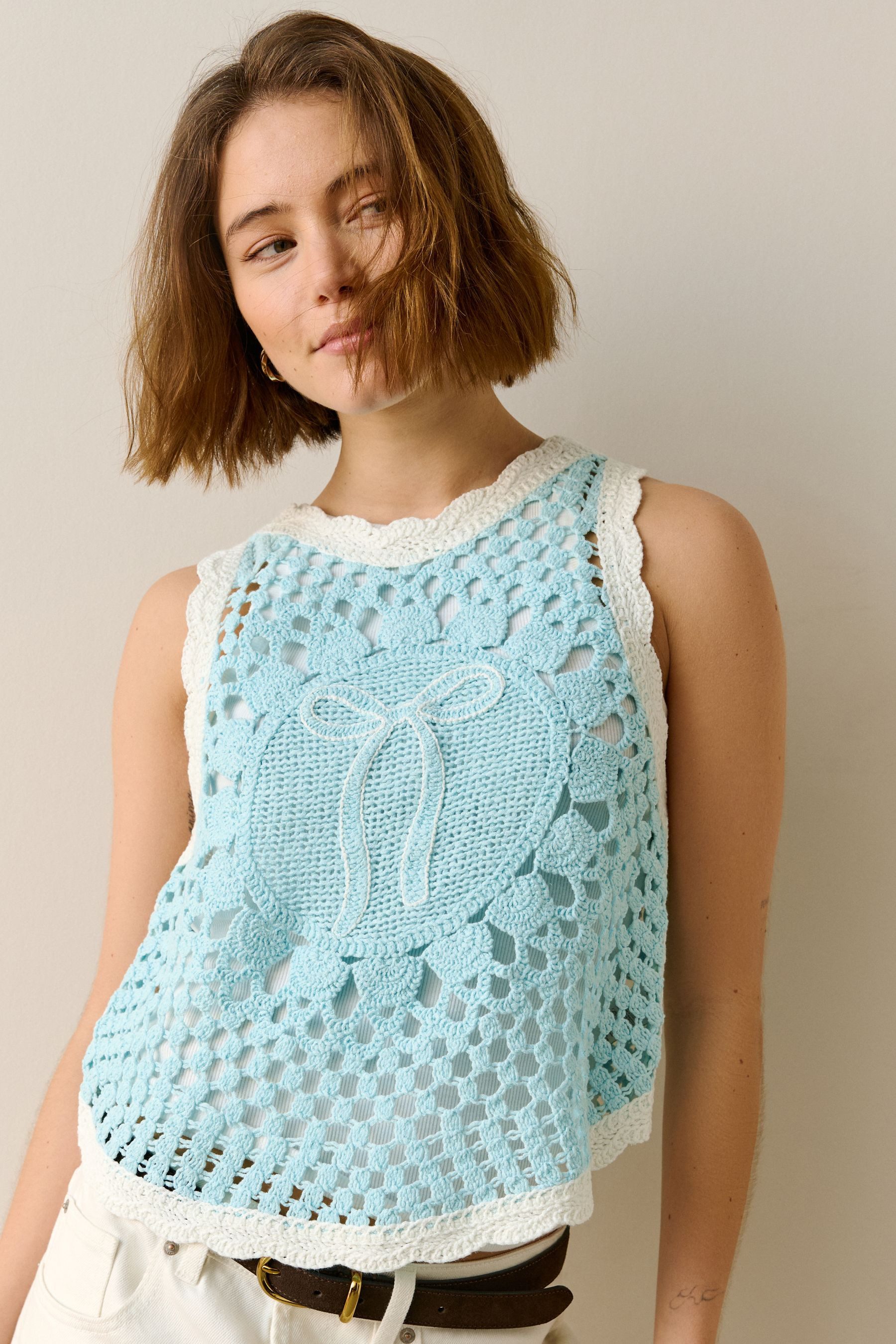 Next Trägertop Gestricktes Tanktop mit Häkelei und Baumwolle (1-tlg) – Bild 5 von 5