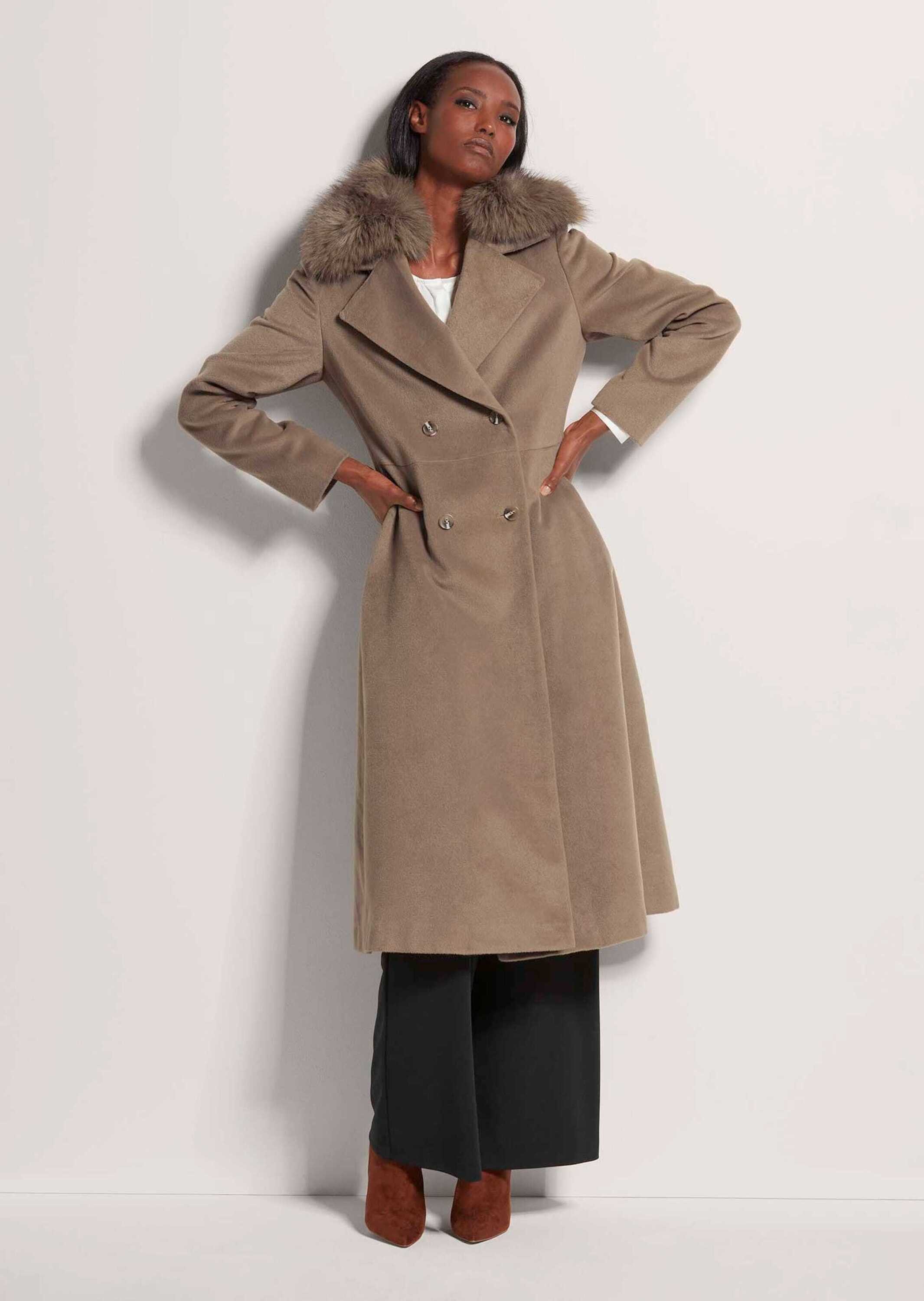 MADELEINE Kurzmantel Langer Mantel mit Webpelz