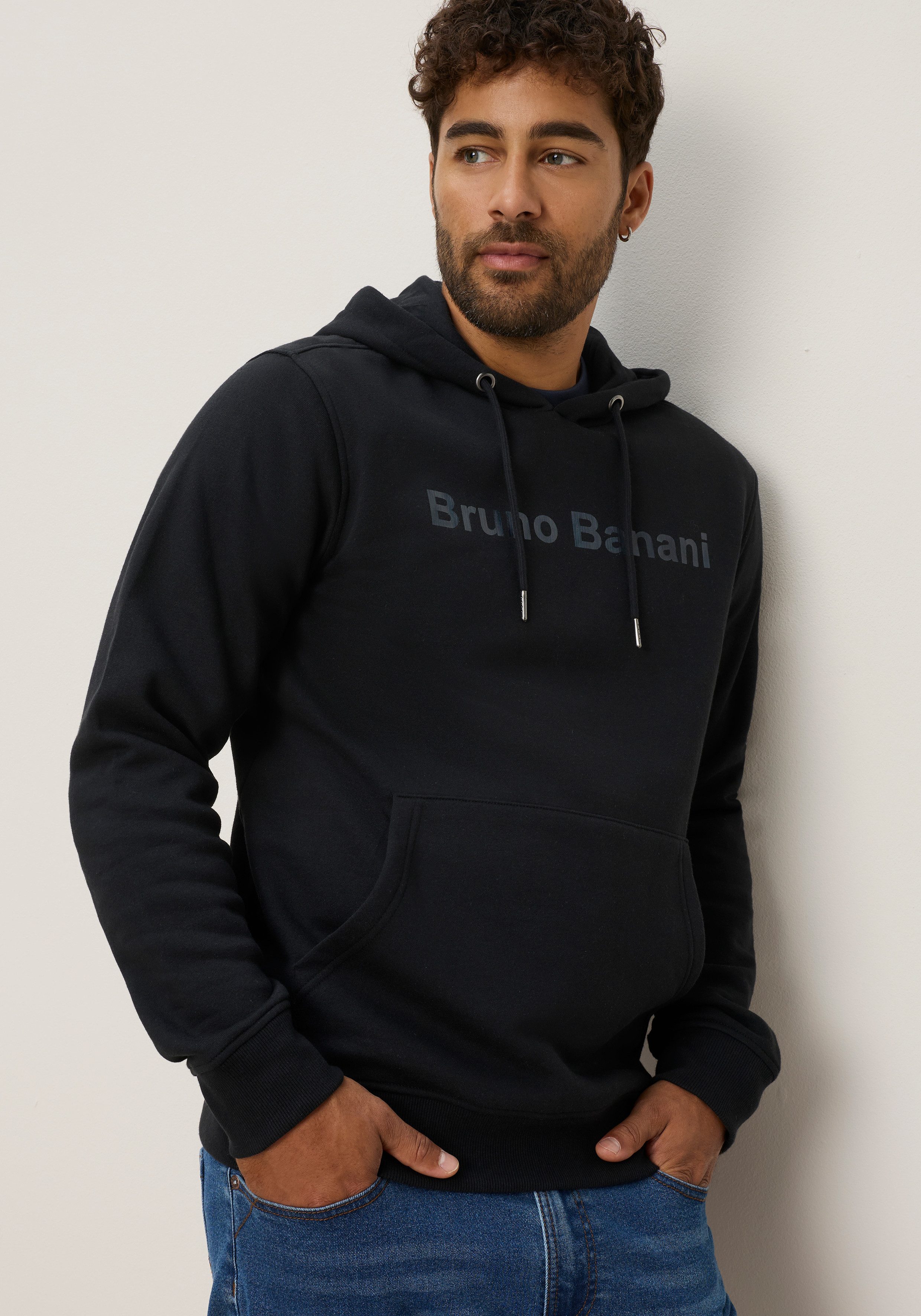 Bruno Banani Kapuzensweatshirt mit Reißverschluss, in bedruckter Optik. € 32,99, (€ 32,99 pro 1 Stk).